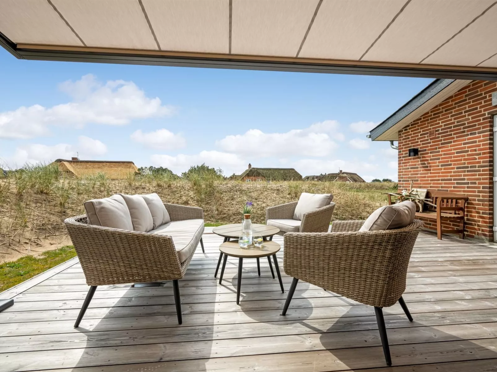 "Dirtje" - 200m from the sea-Outside