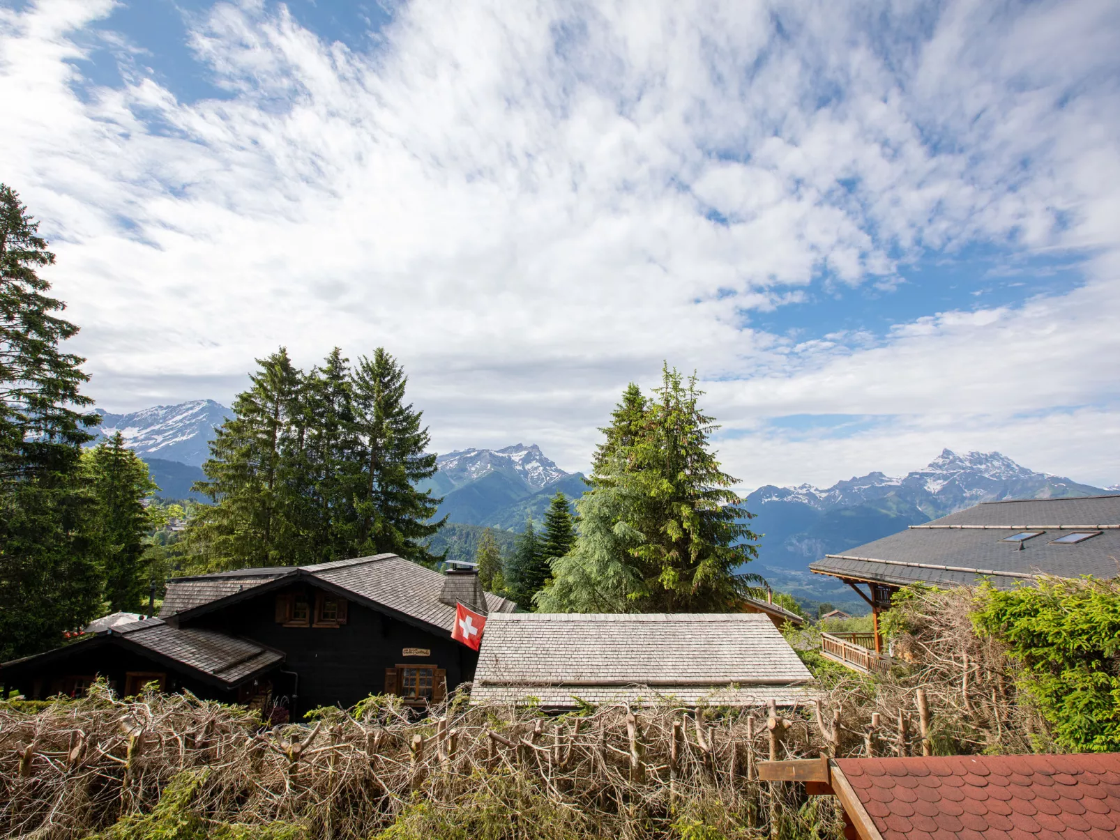 Chalet Shambala-Outside