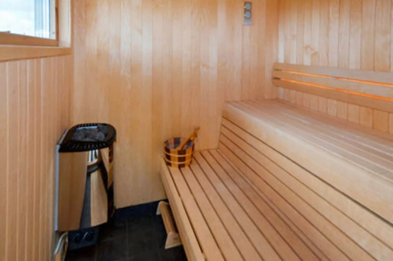 9 person holiday home in Skummeslövsstrand-Sauna