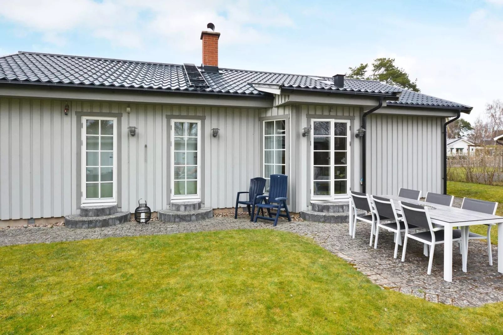 Modern holiday home with garden-By Traum-Outdoor