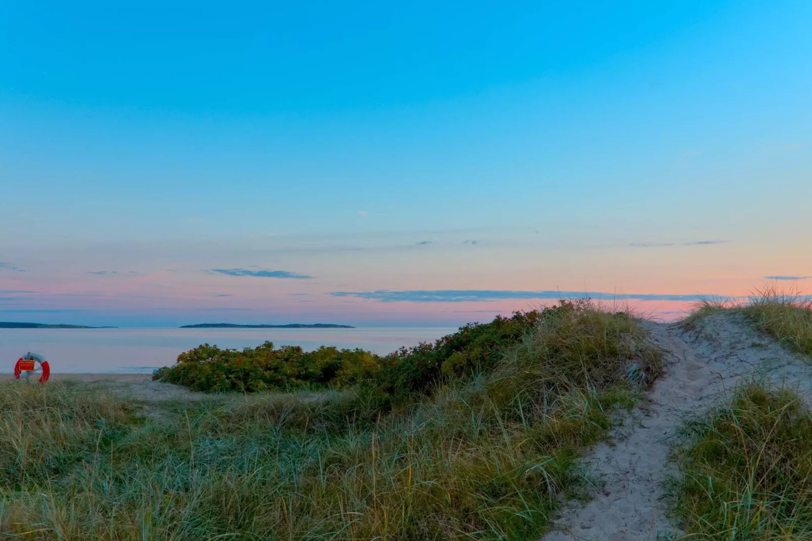 Lovely holiday home near the beach-By Traum