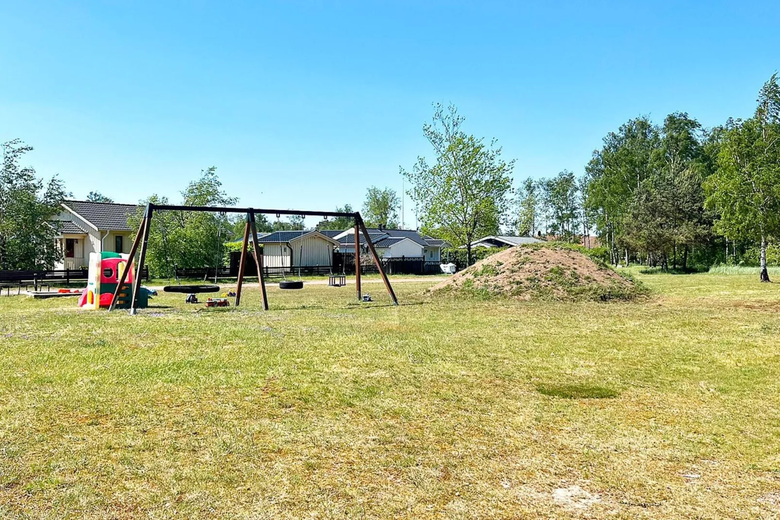 5 person holiday home in Skummeslövsstrand-Outdoor