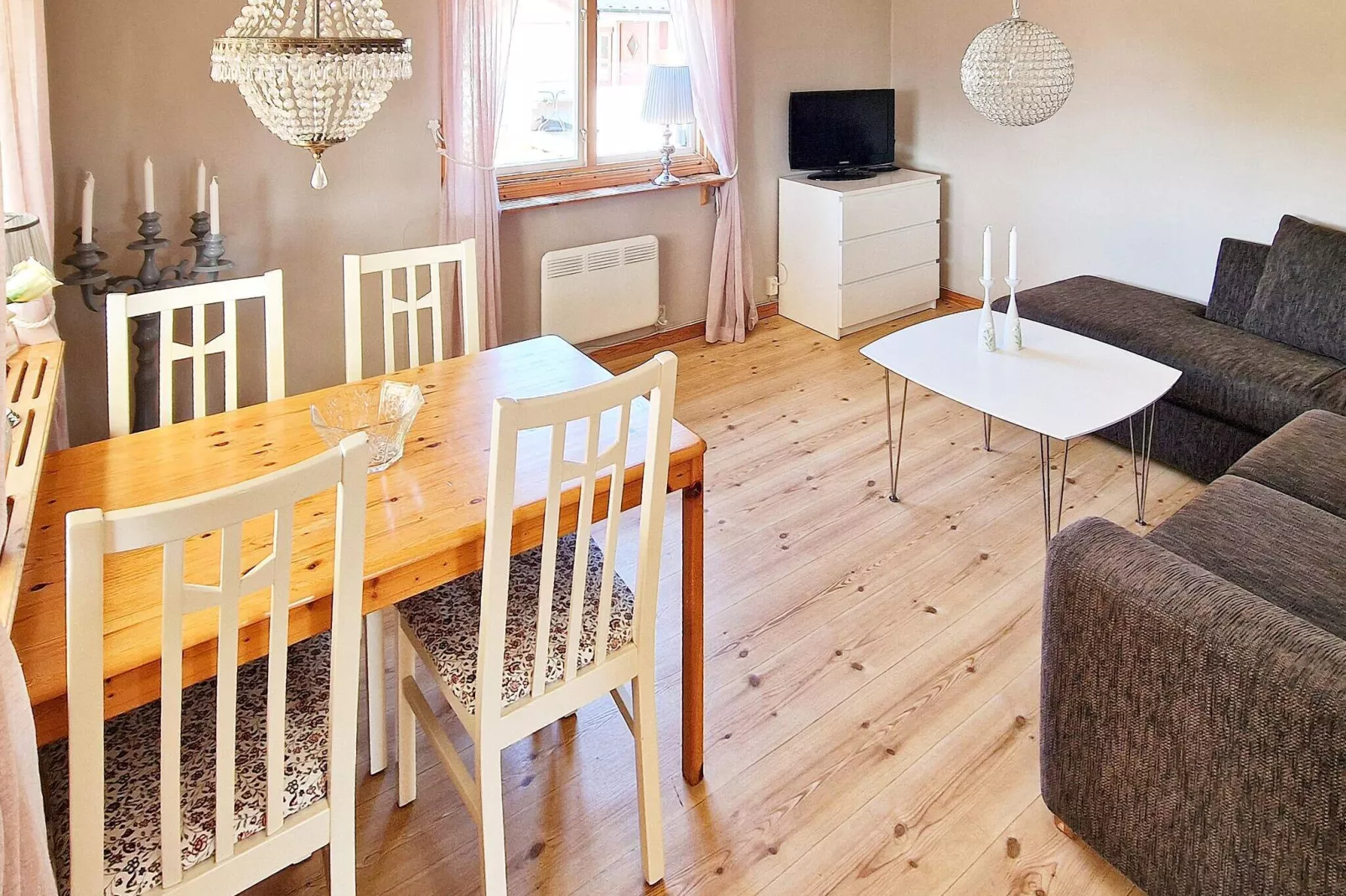 5 person holiday home in Skummeslövsstrand-Indoor