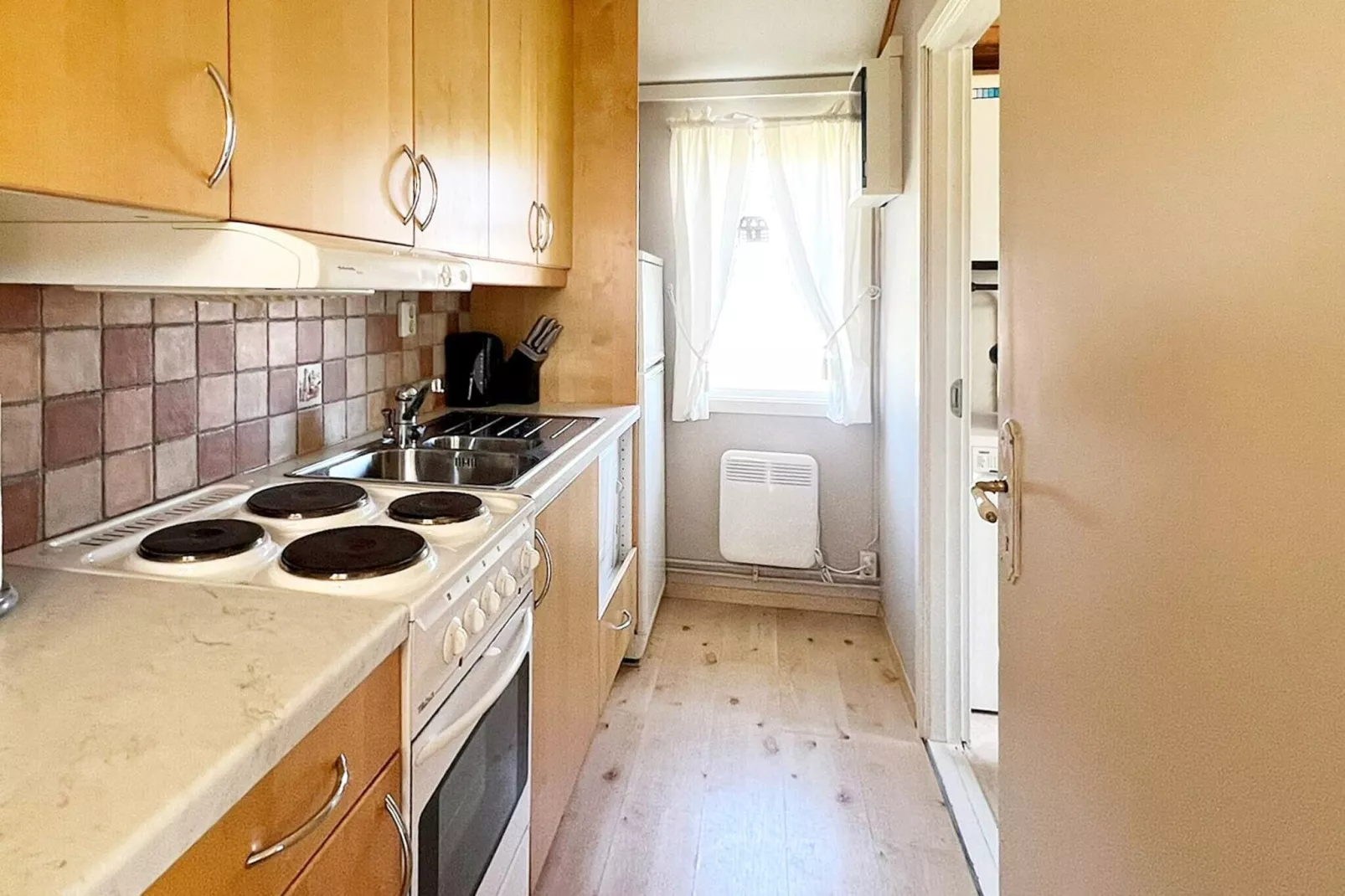 5 person holiday home in Skummeslövsstrand-Indoor