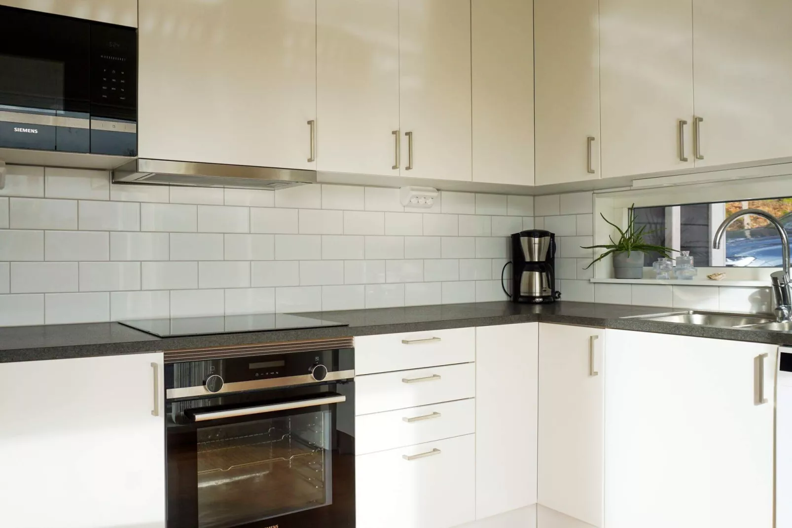 5 Sterne Ferienhaus in BRASTAD-Innen
