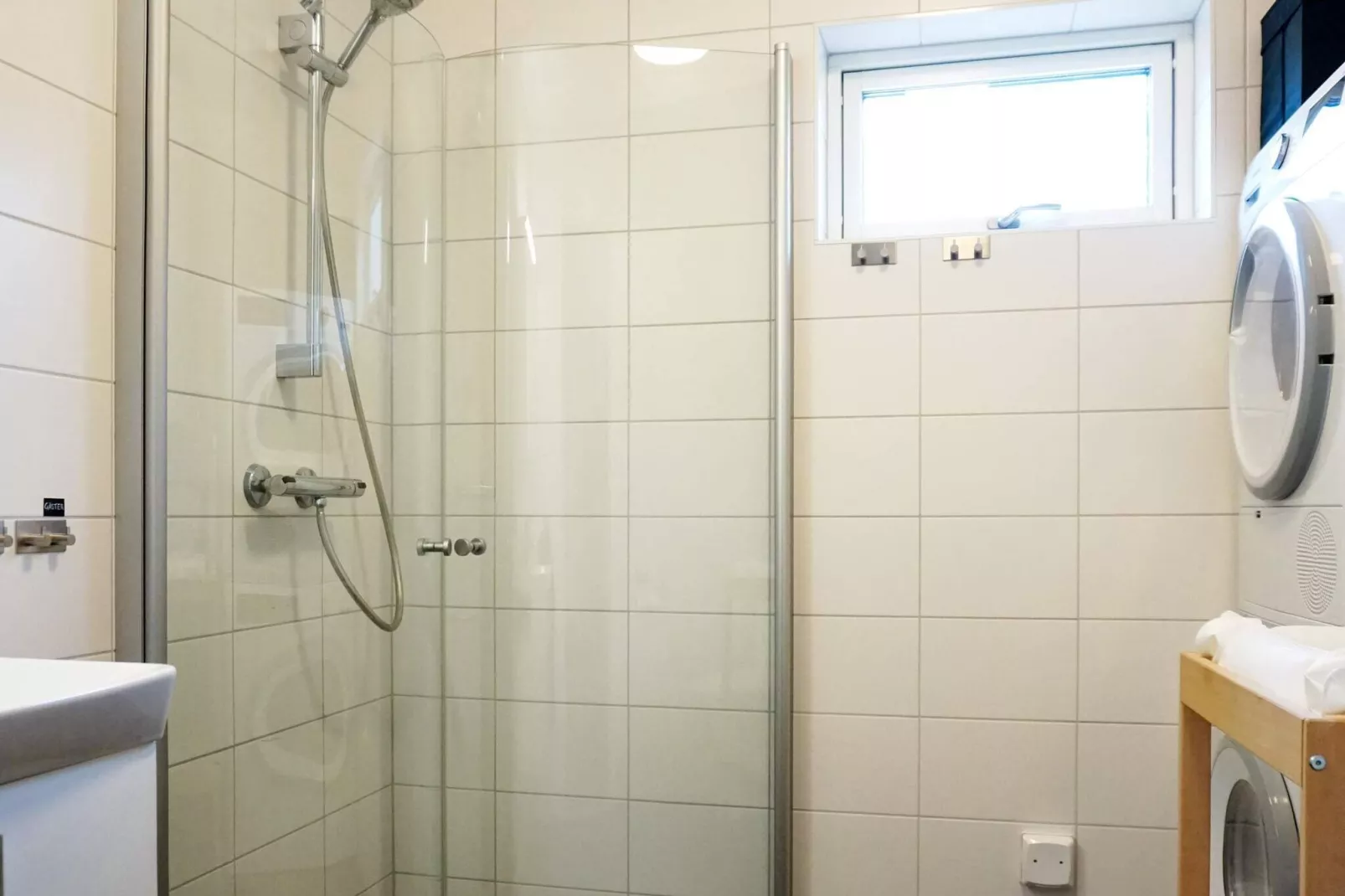 5 Sterne Ferienhaus in BRASTAD-Innen