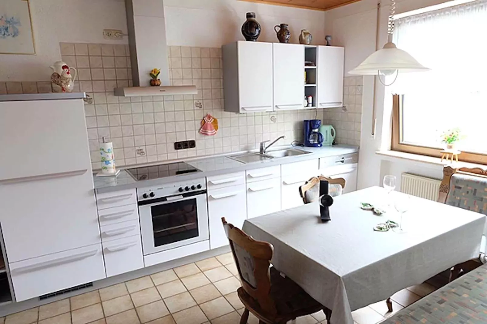 Ferienwohnung Oberstadtfeld Engeln-Kitchen