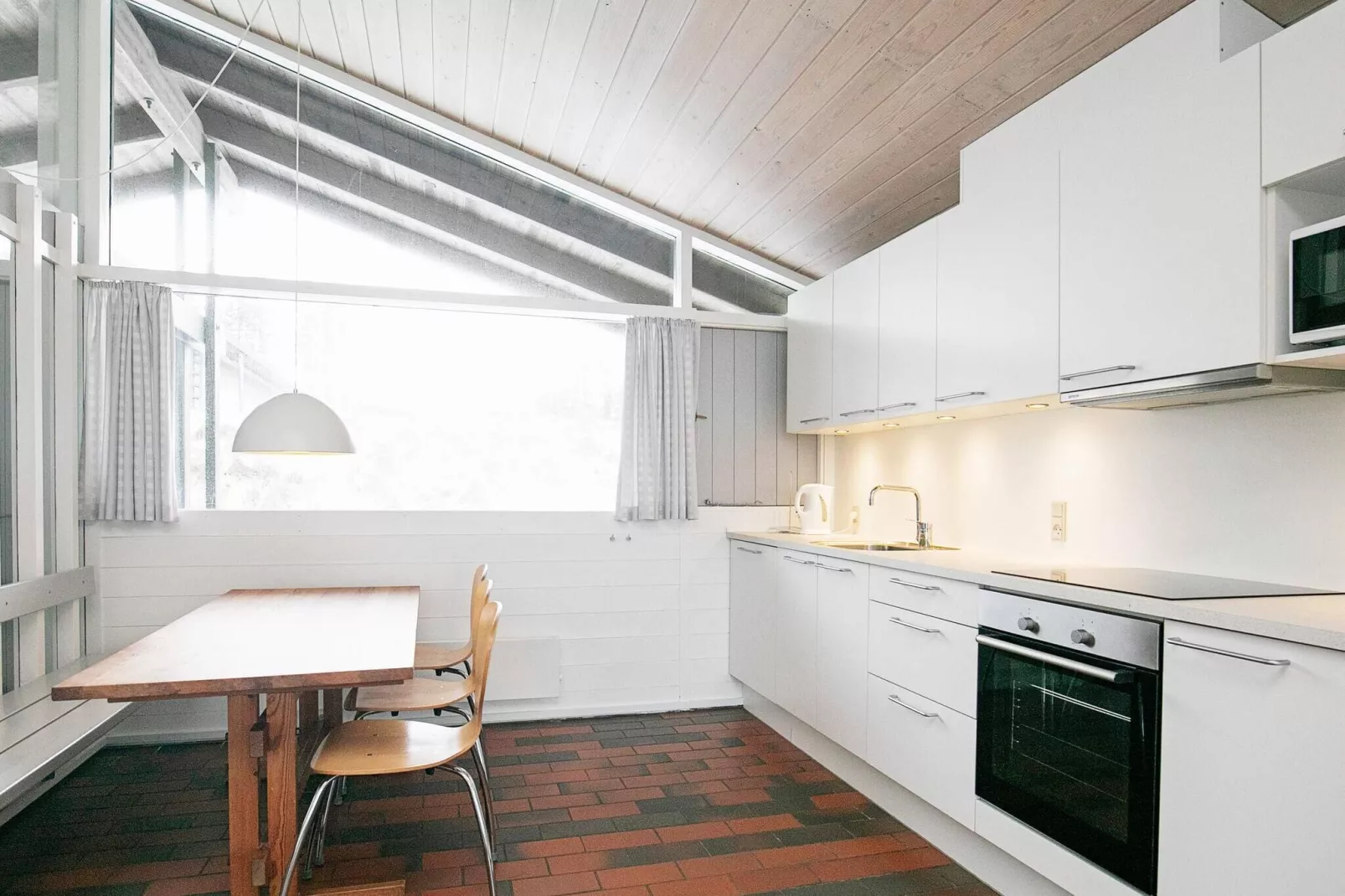 Hus, 5 Vær., 2.badevær.-Indoor