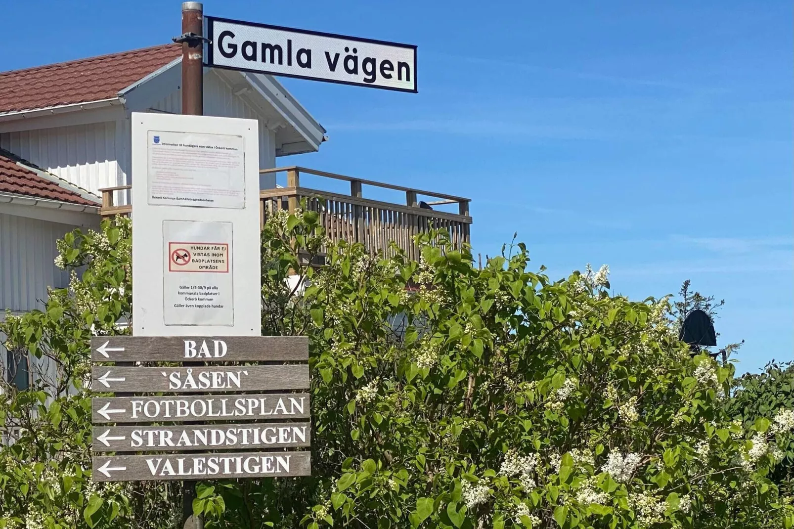 2 person holiday home in Kalvsund-Outdoor