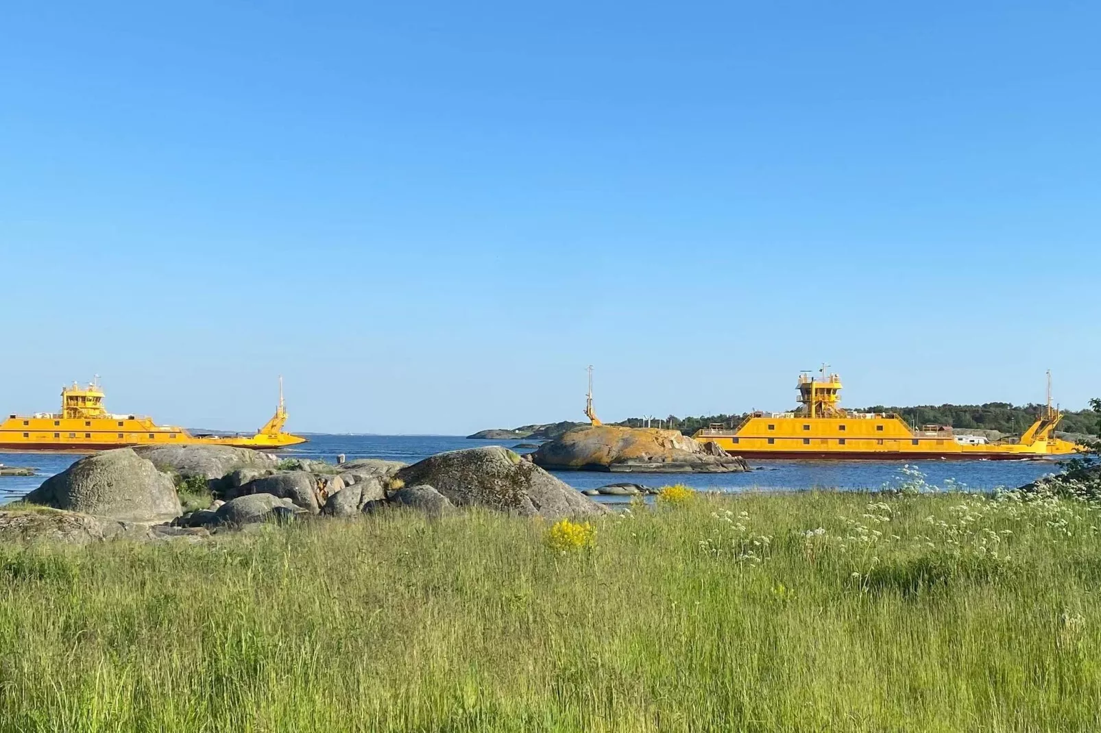 2 person holiday home in Kalvsund-Outdoor