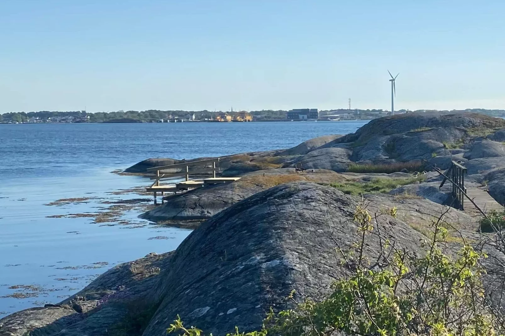2 person holiday home in Kalvsund-Outdoor