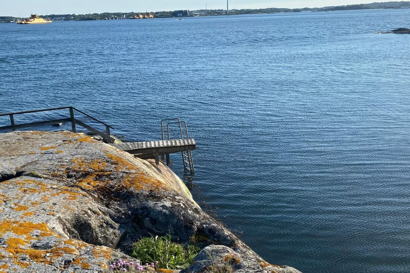 2 person holiday home in Kalvsund-Outdoor