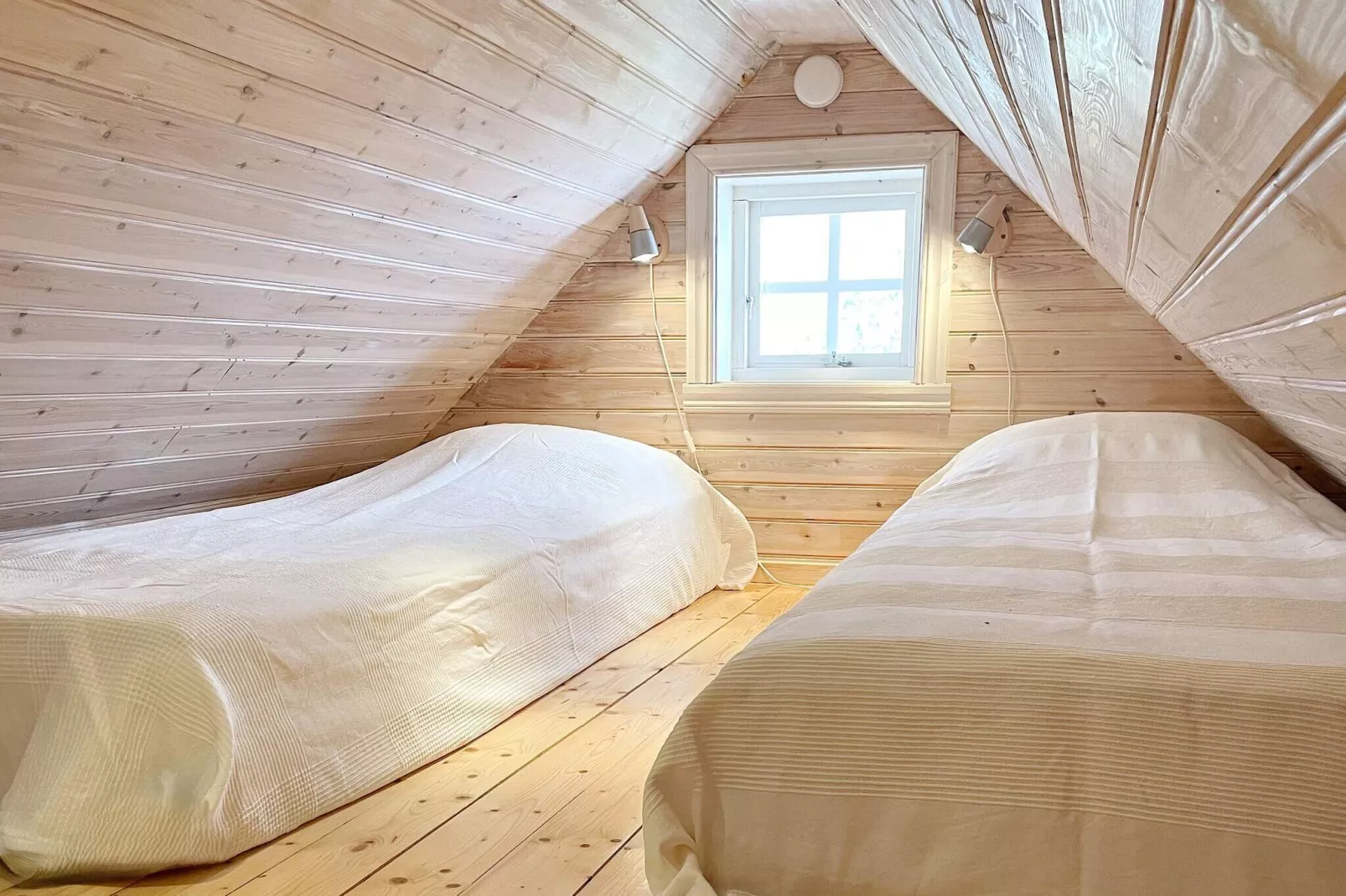 5 person holiday home in Ydre-Indoor