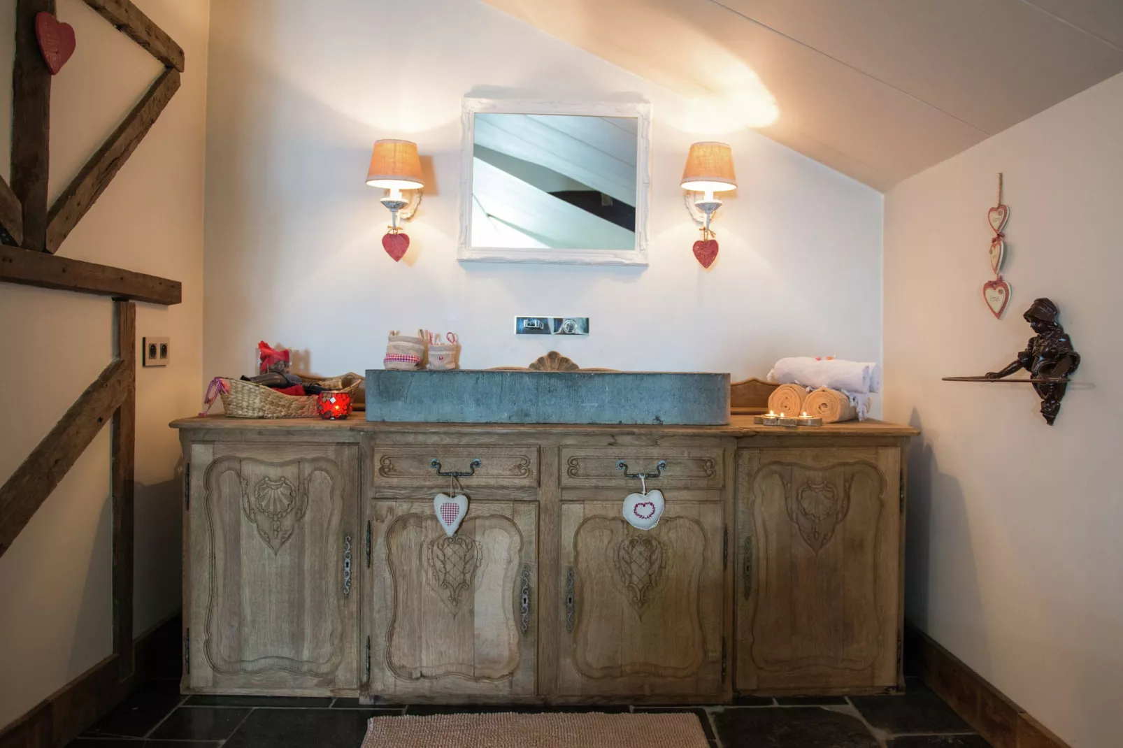 Thermes Oppidum-Bathroom