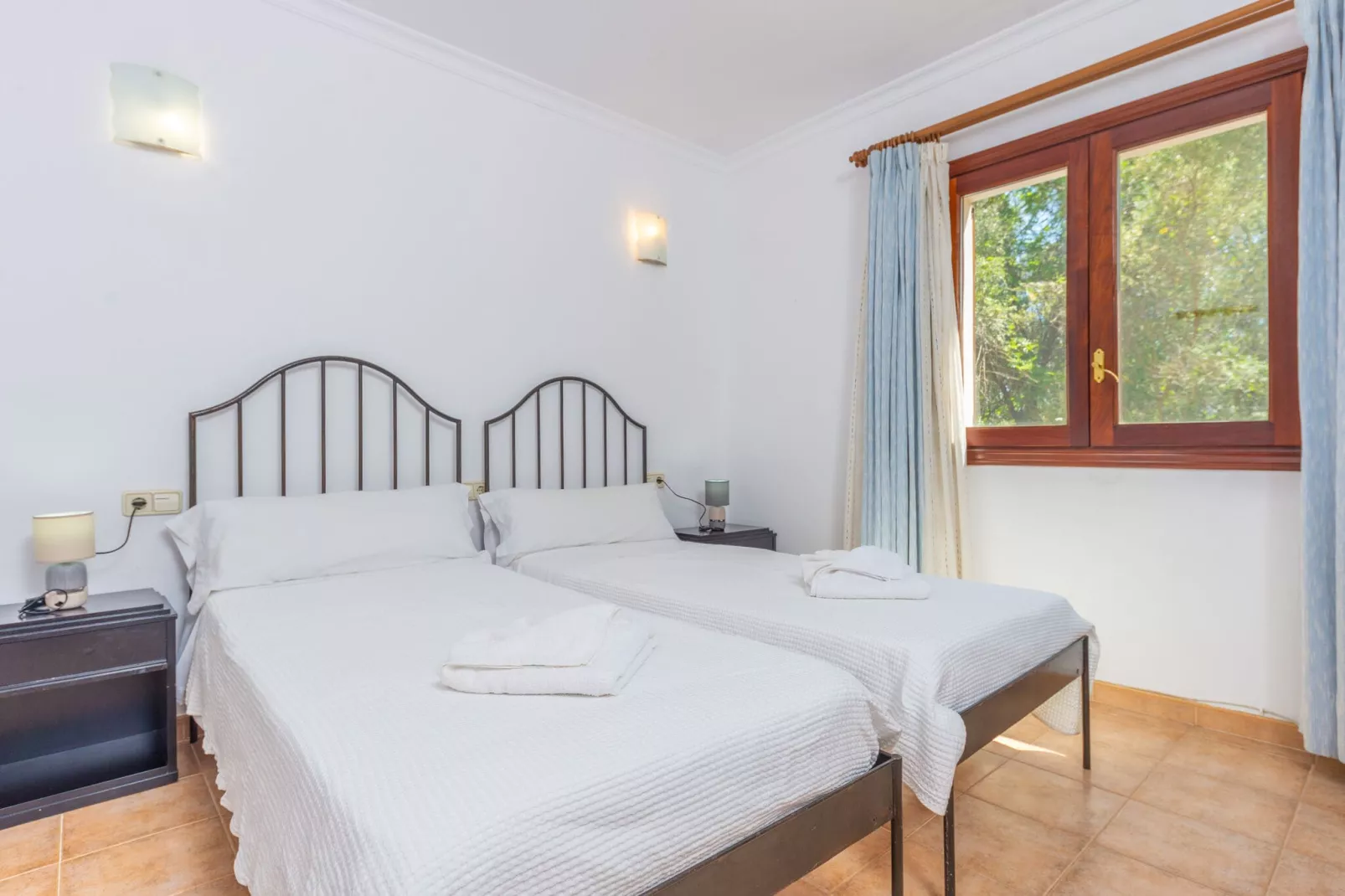 Pleta De Son Monjo-Bedroom