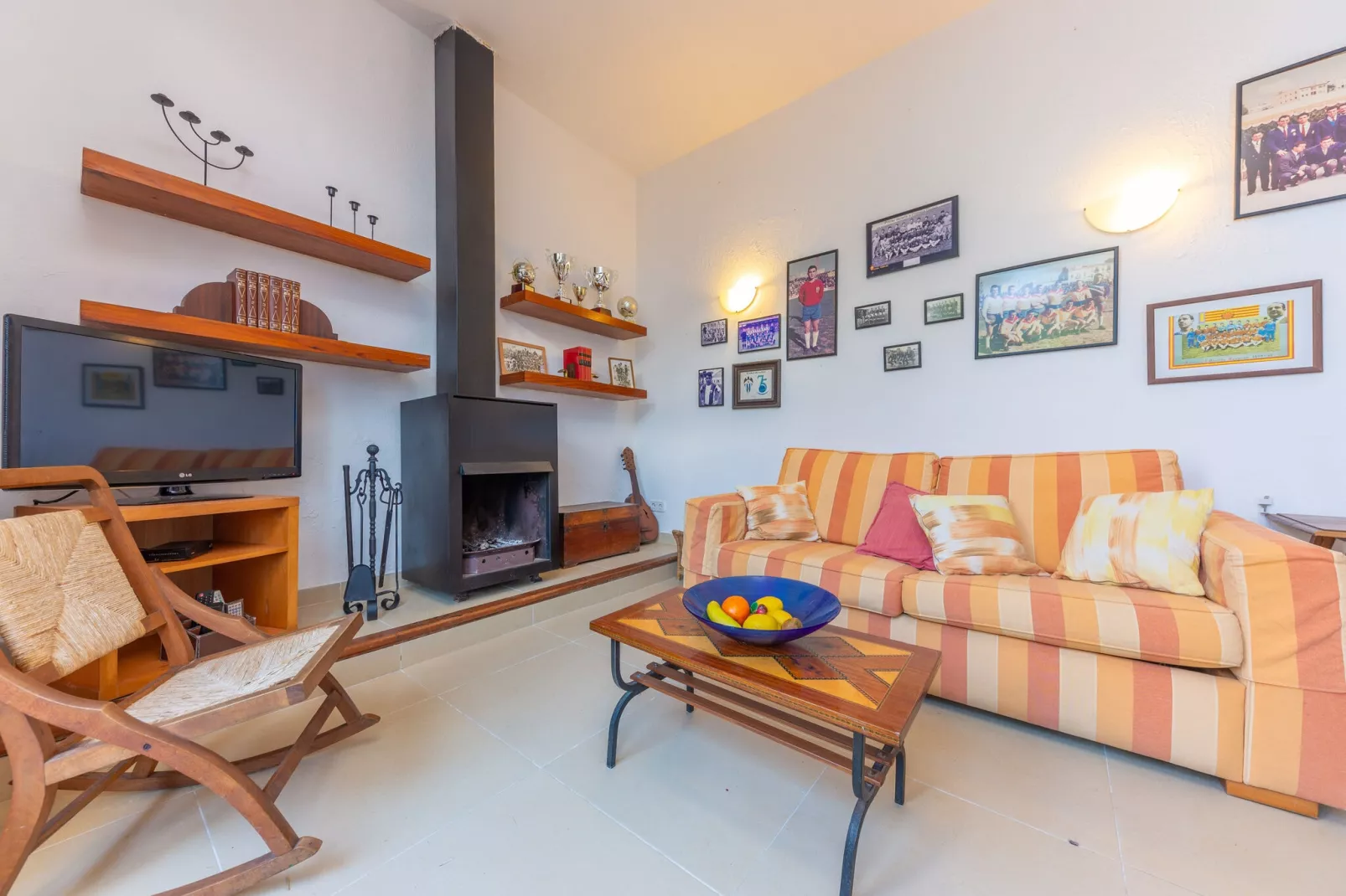 Can Mir-Living room