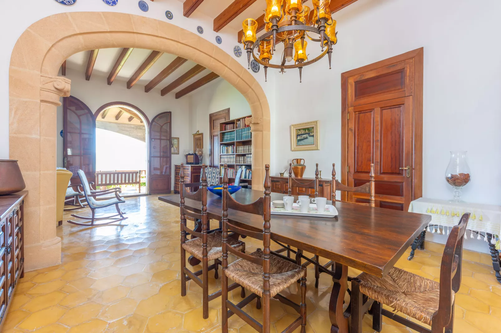 Can Mir-Dining room