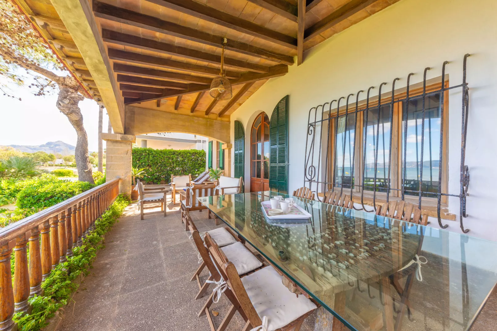 Can Mir-Terrace balcony