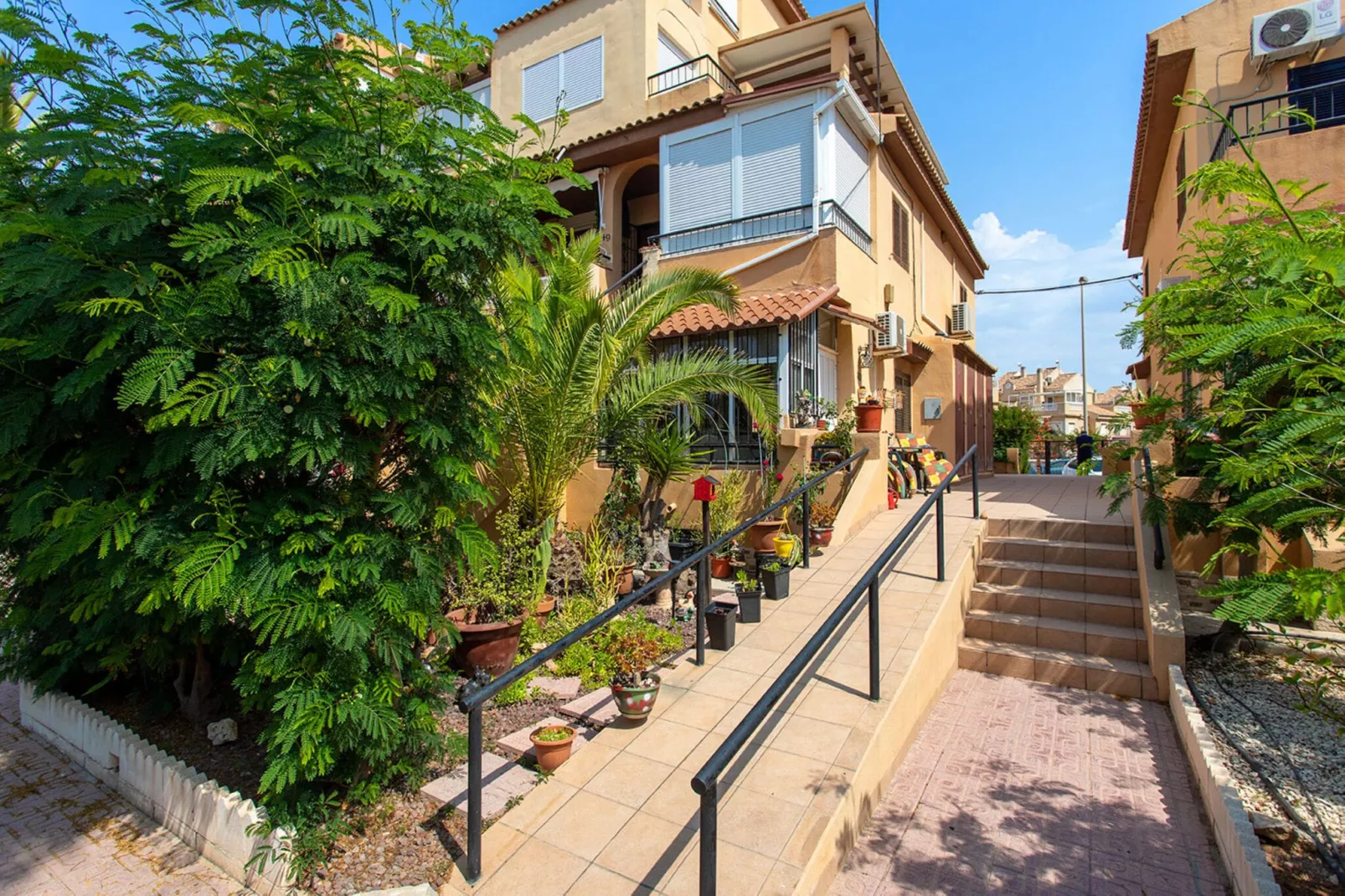 Perseo-Exterior summer