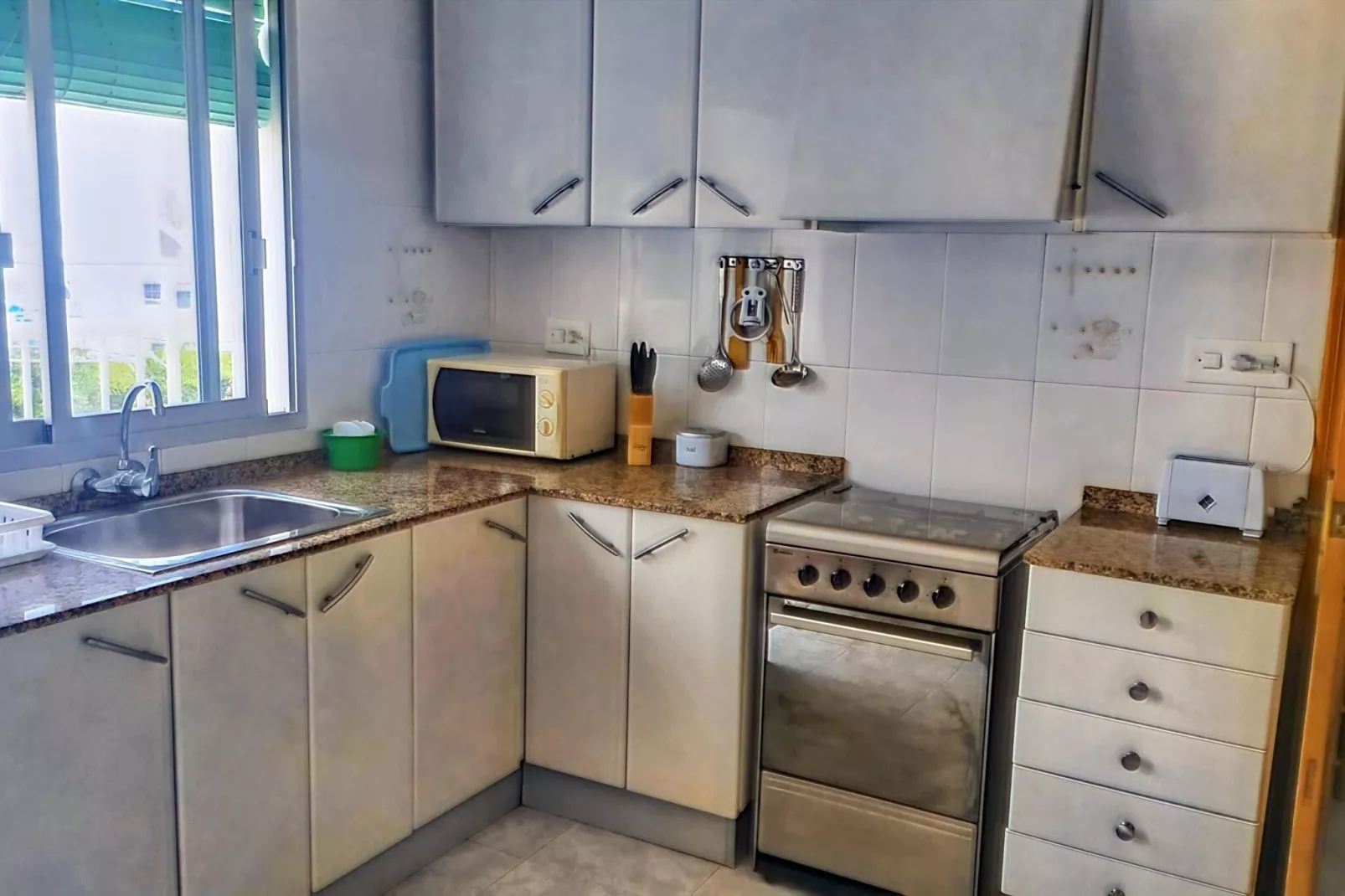 Ático Duplex ESTE Oliva-Küche