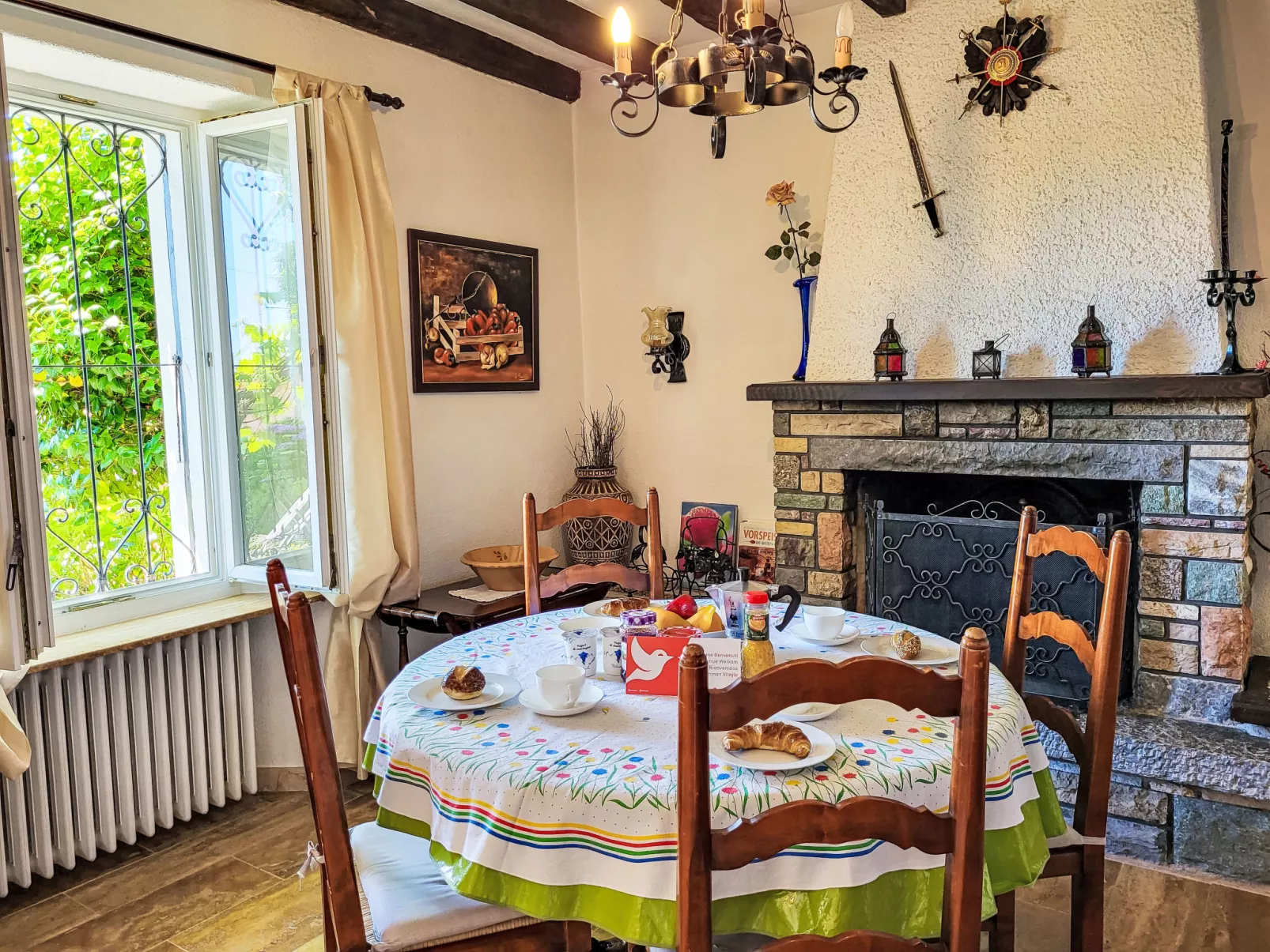 Casa Naima-Inside