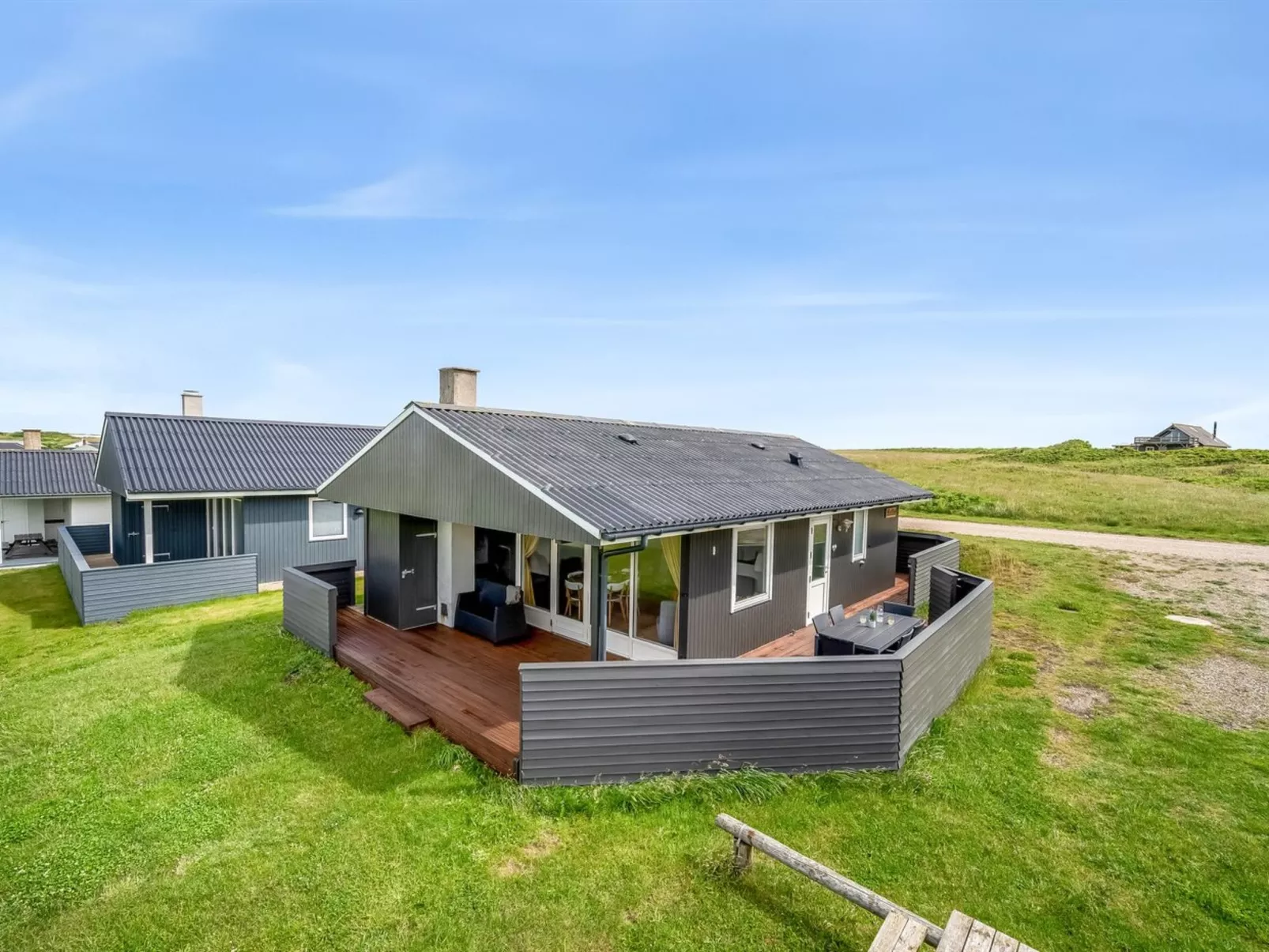 "Villum" - 50m from the sea-Outside
