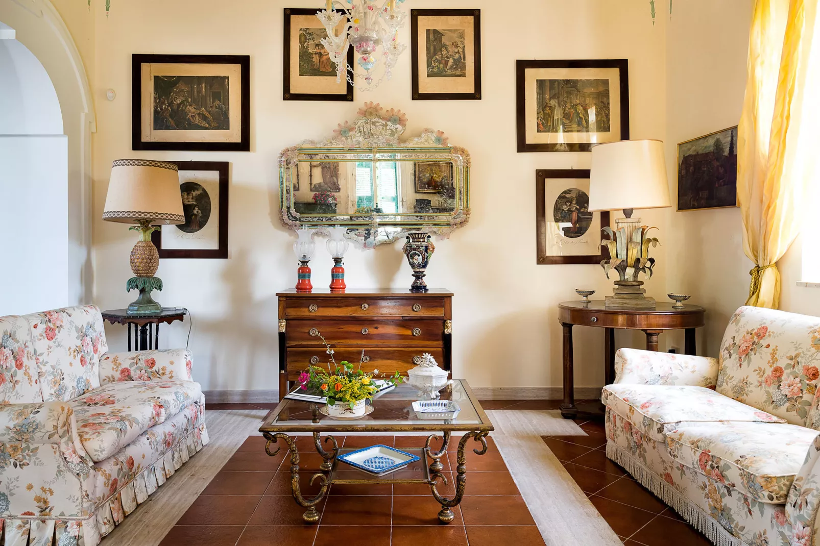 San Ciro Dieci-Living room