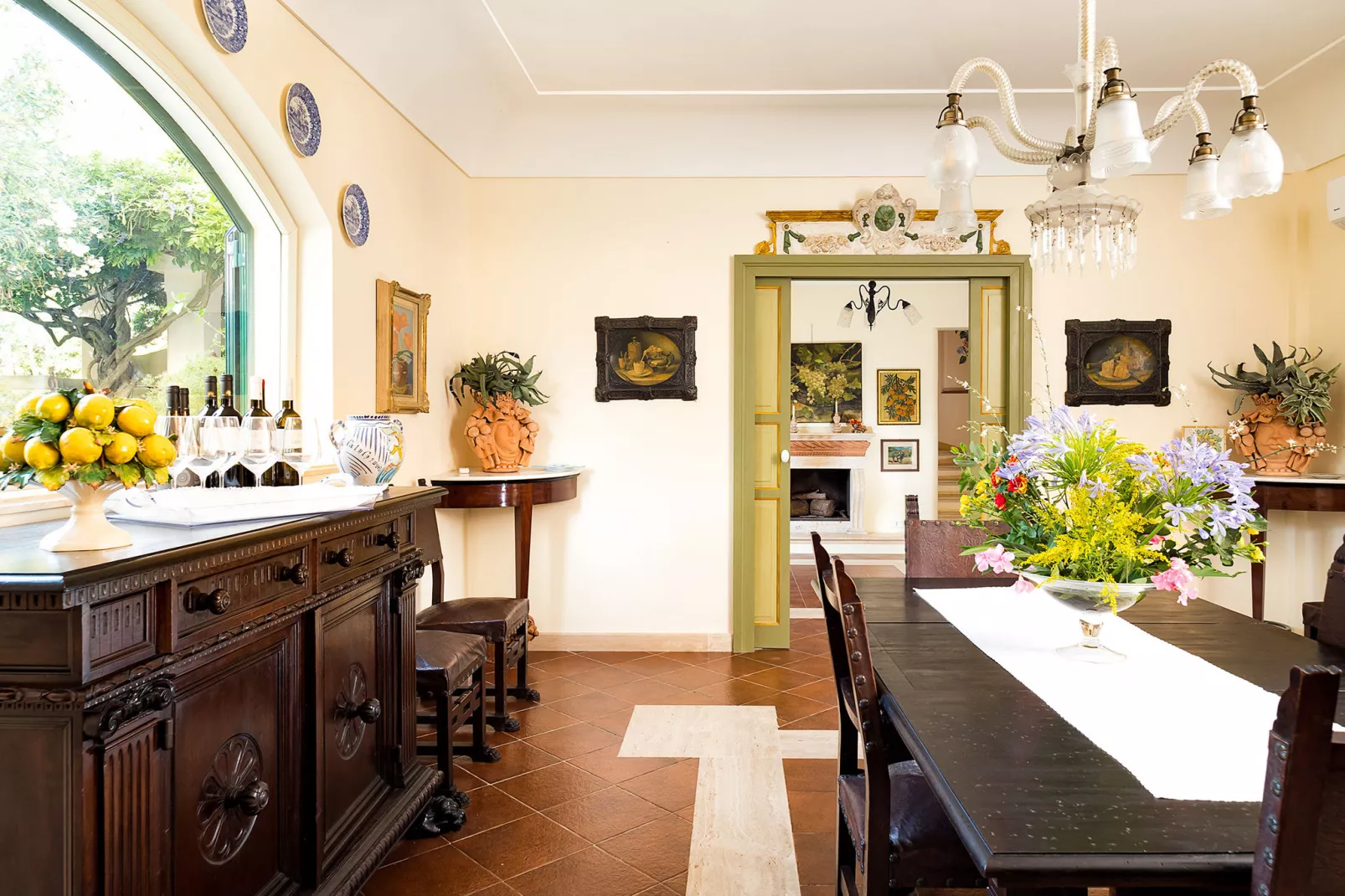 San Ciro Dieci-Dining room