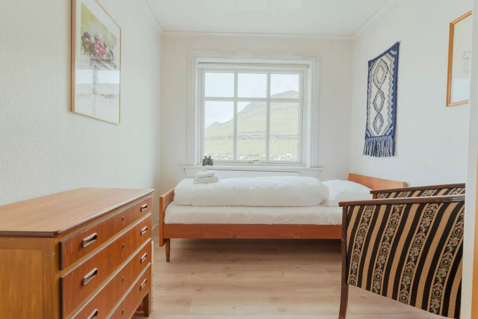 Charming Klaksvík Home - By Traum Ferienwohnungen-Indoor
