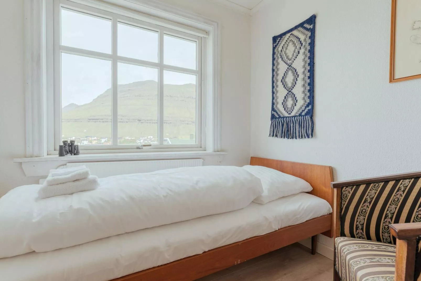 Charming Klaksvík Home - By Traum Ferienwohnungen-Indoor