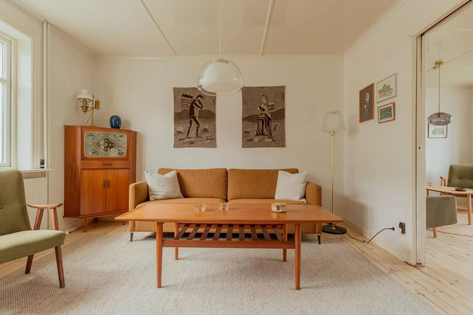 Charming Klaksvík Home - By Traum Ferienwohnungen-Indoor