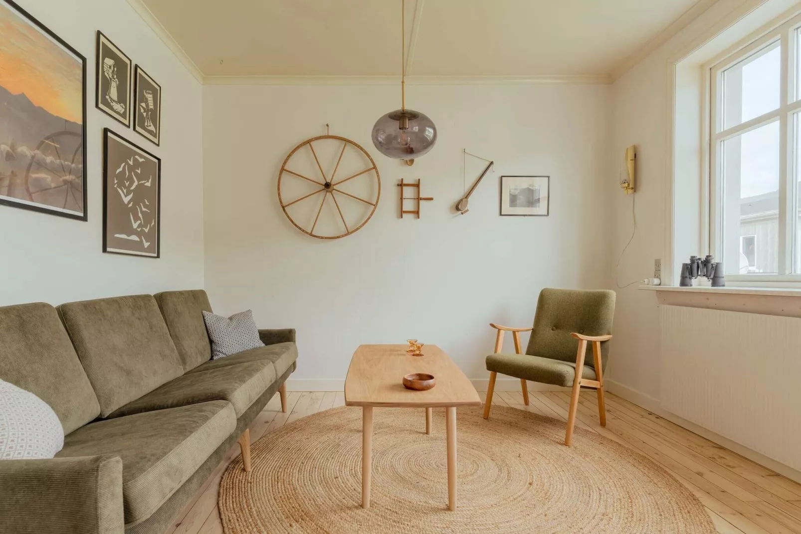 Charming Klaksvík Home - By Traum Ferienwohnungen-Indoor