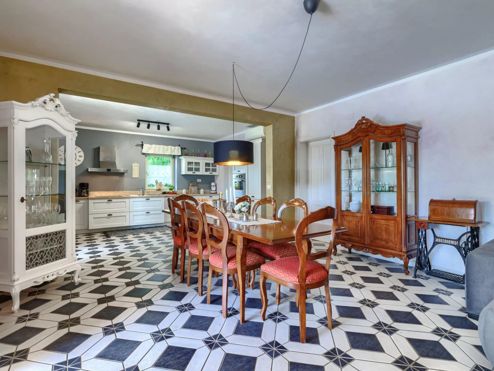 Villa Wruss-Dedans