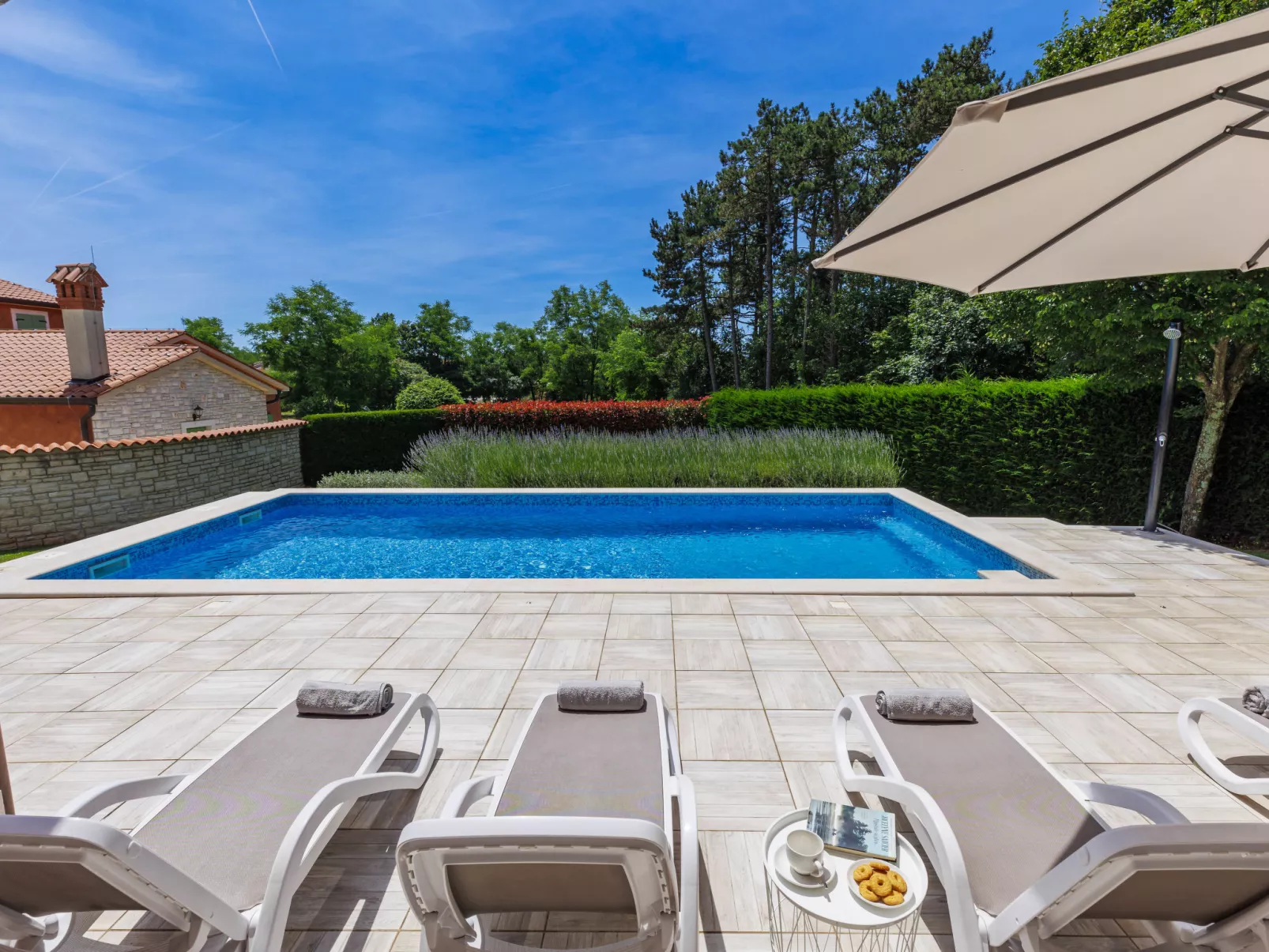 Villa Wruss-Dedans
