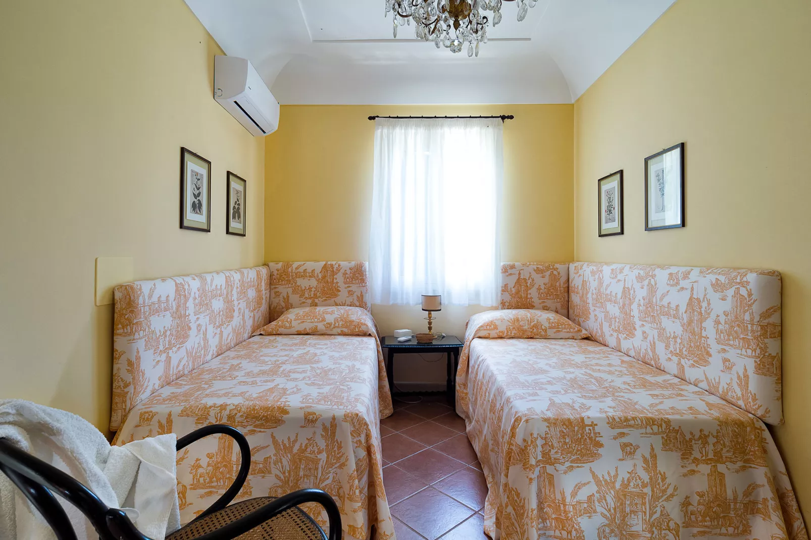 San Ciro Dieci-Bedroom
