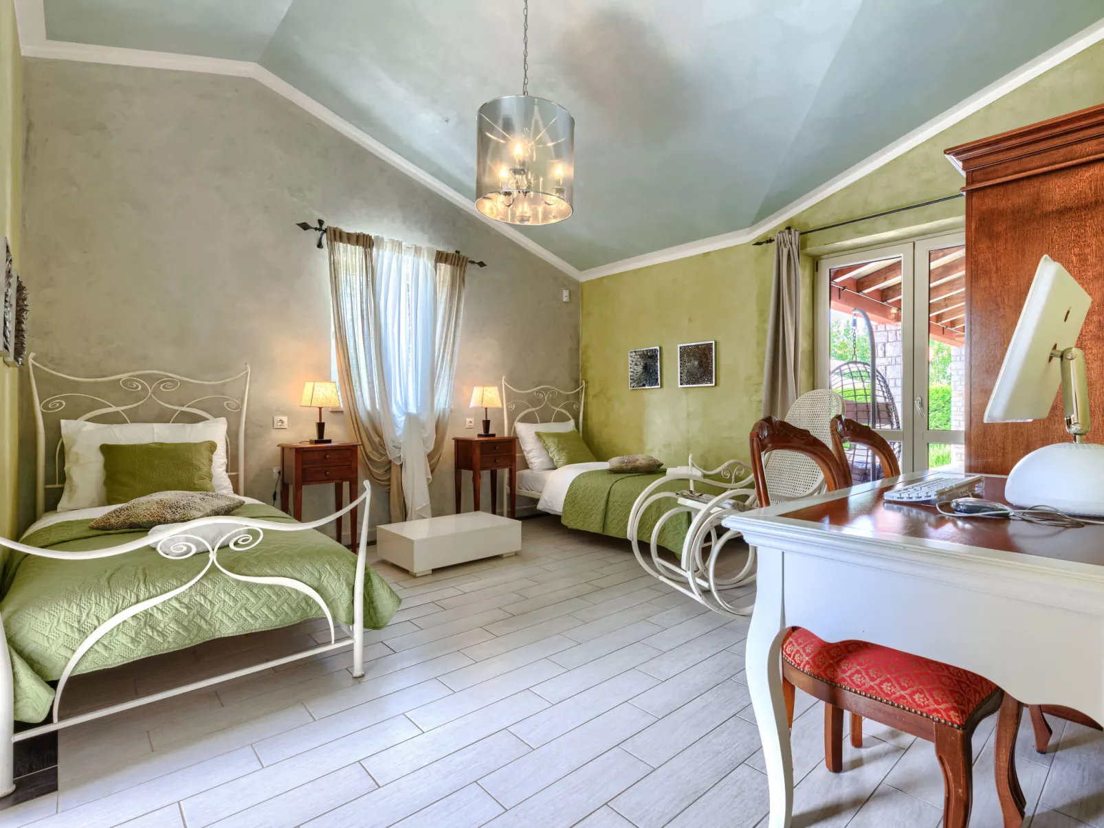 Villa Wruss-Dedans