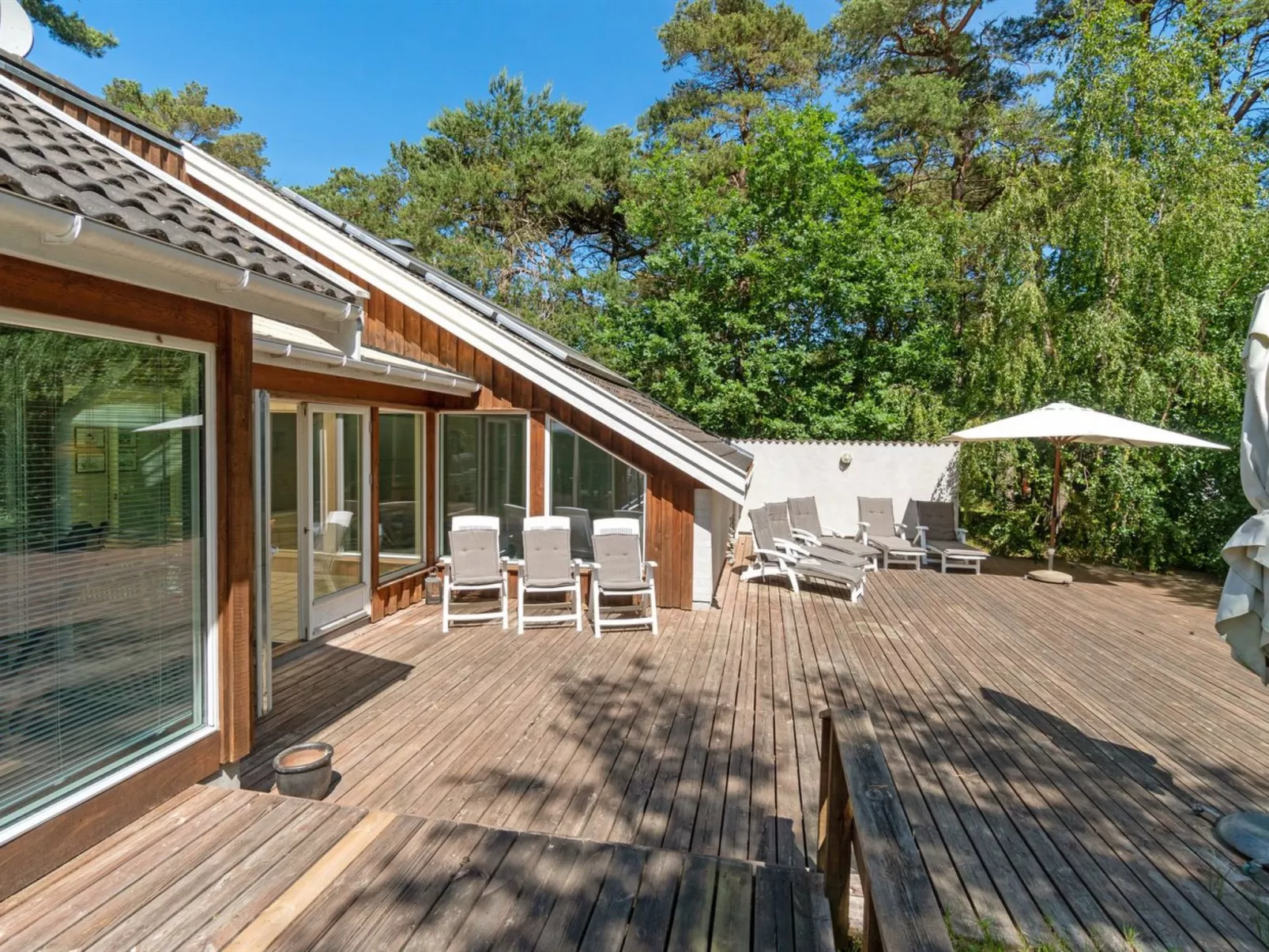 "Auvo" - 200m from the sea-Outside