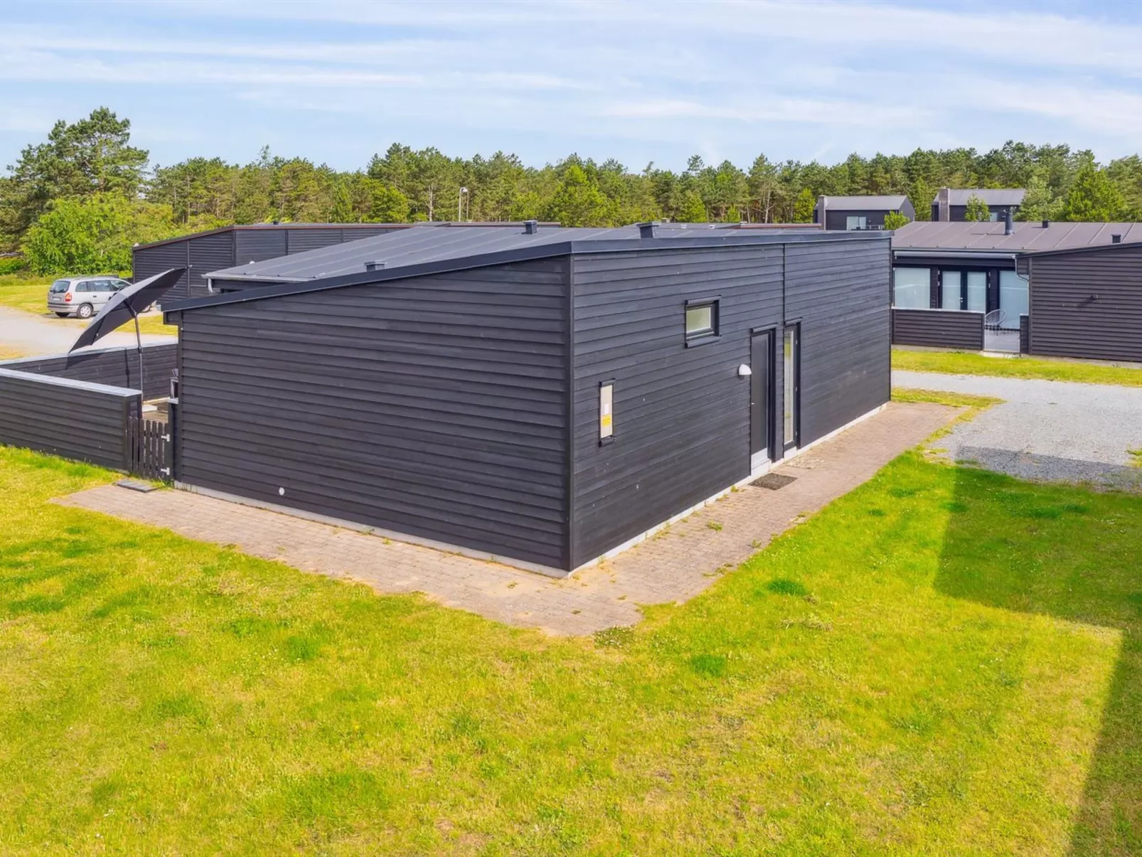 "Ingebrit" - 1.4km from the sea-Outside