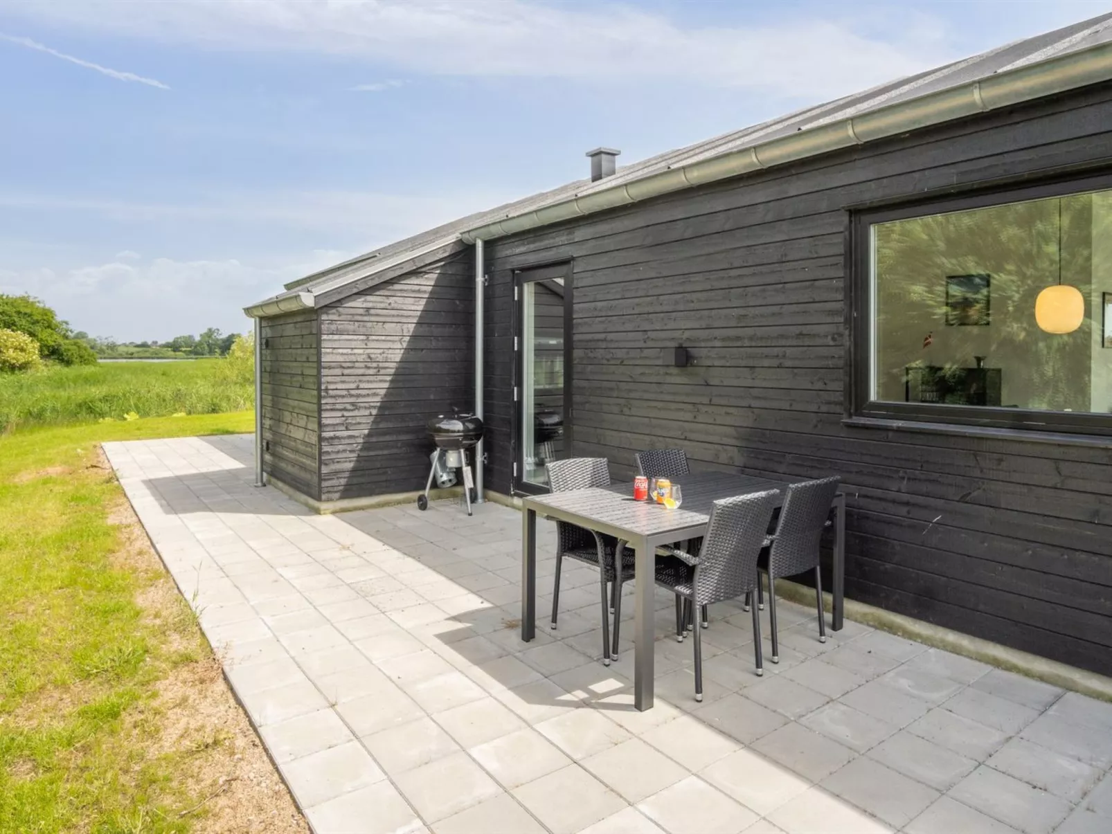 "Stygg" - 75m from the sea-Outside