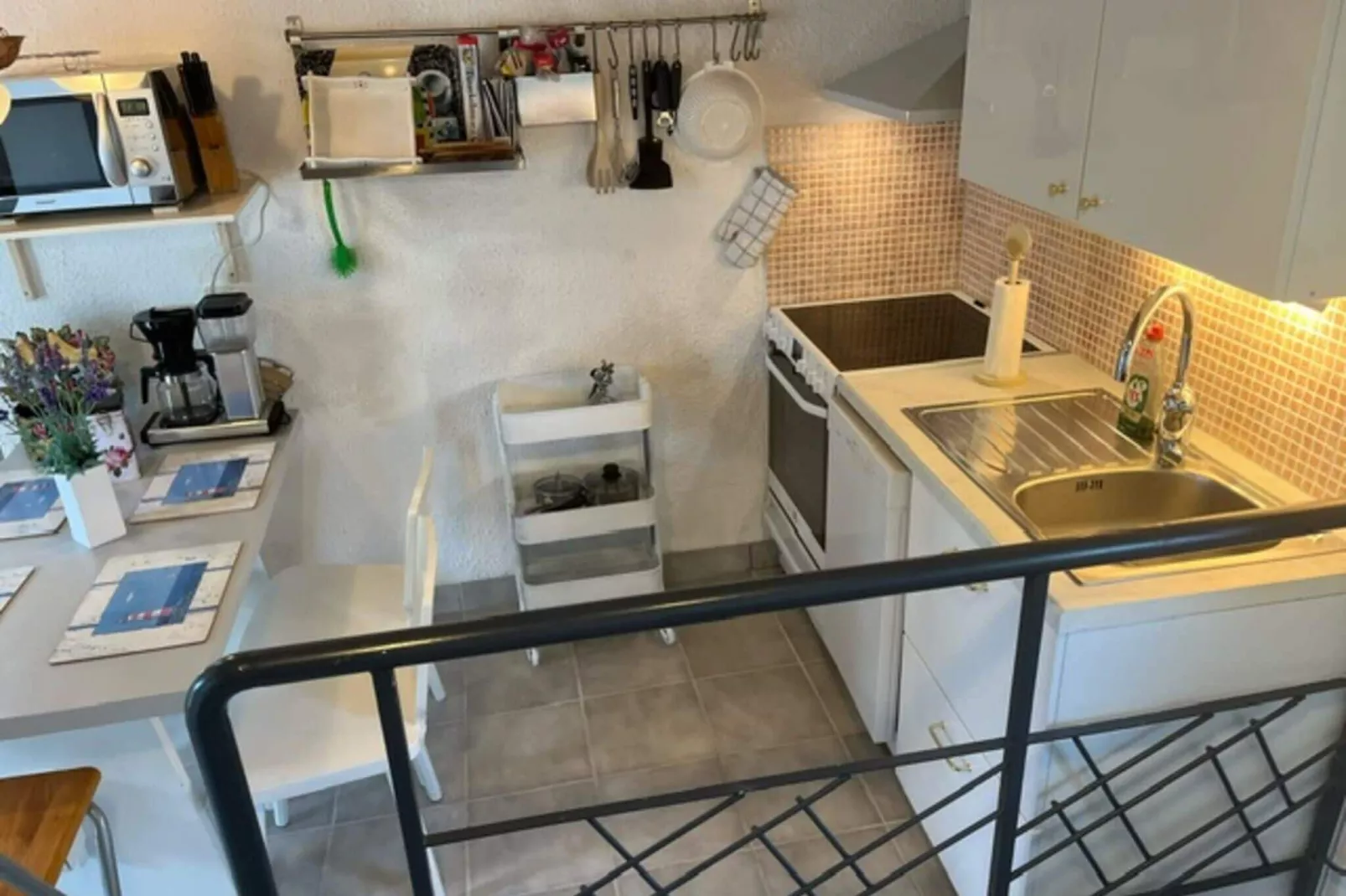 6 person holiday home in MELLBYSTRAND