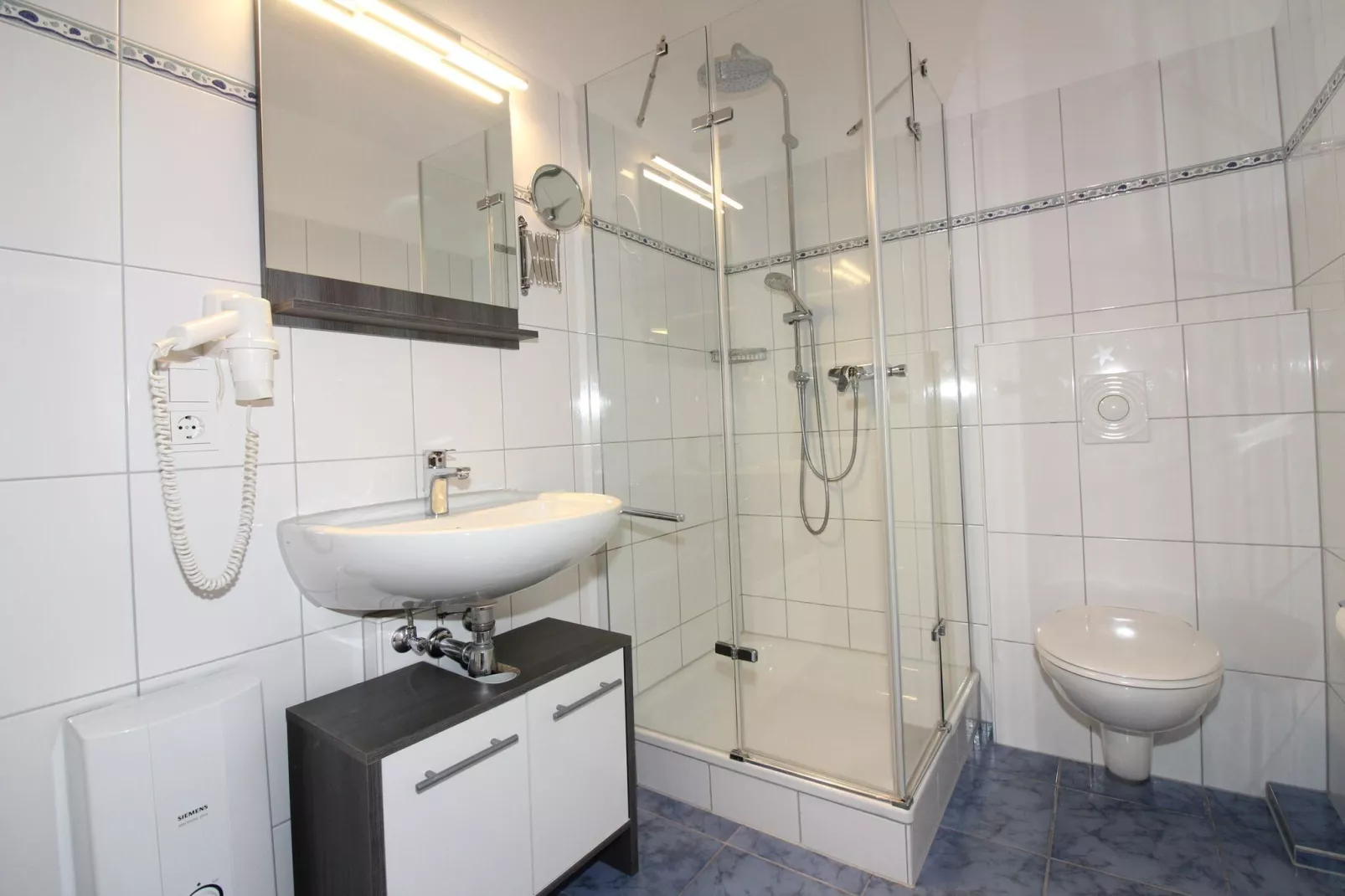 3-Raum-Appartement ca 50qm Typ E-Bathroom