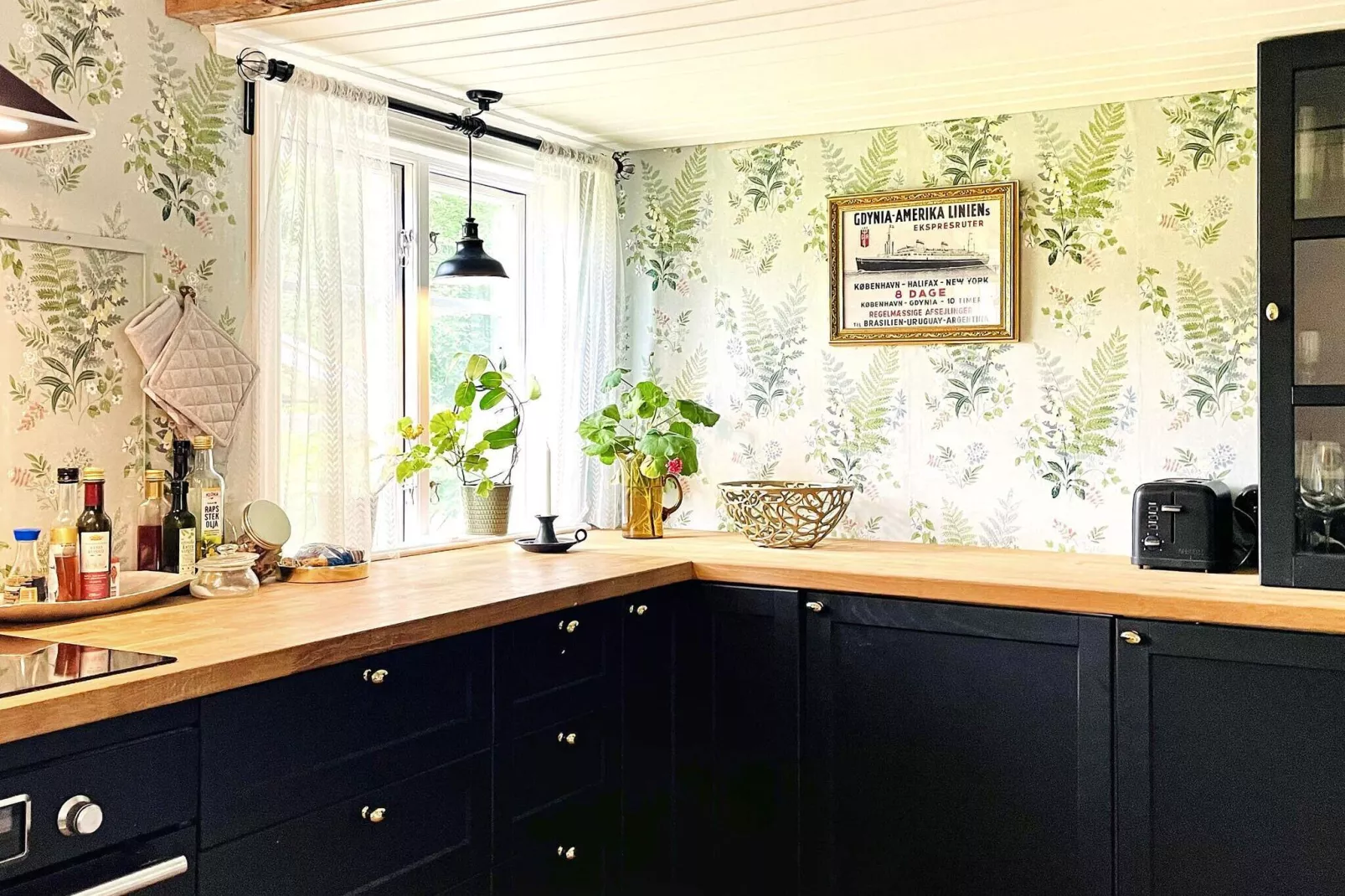 4 star holiday home in Ljungskile-Indoor