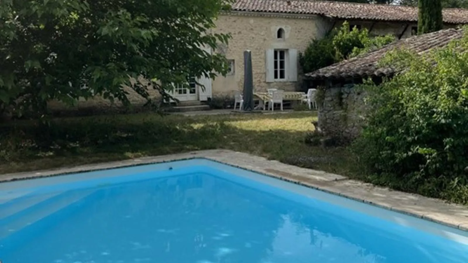 Fond de Bacquey-Pool