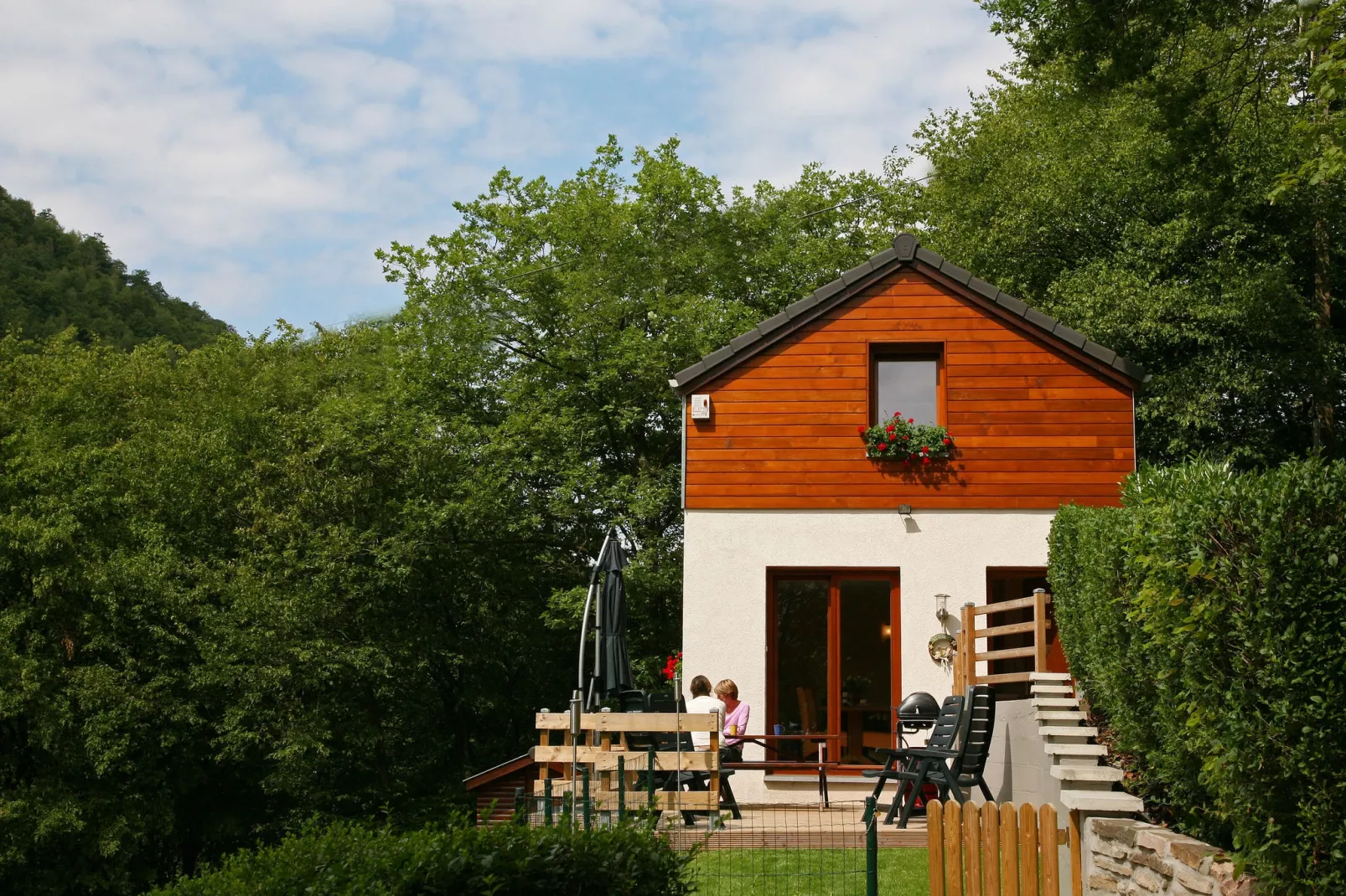 Le 41-Exterior summer