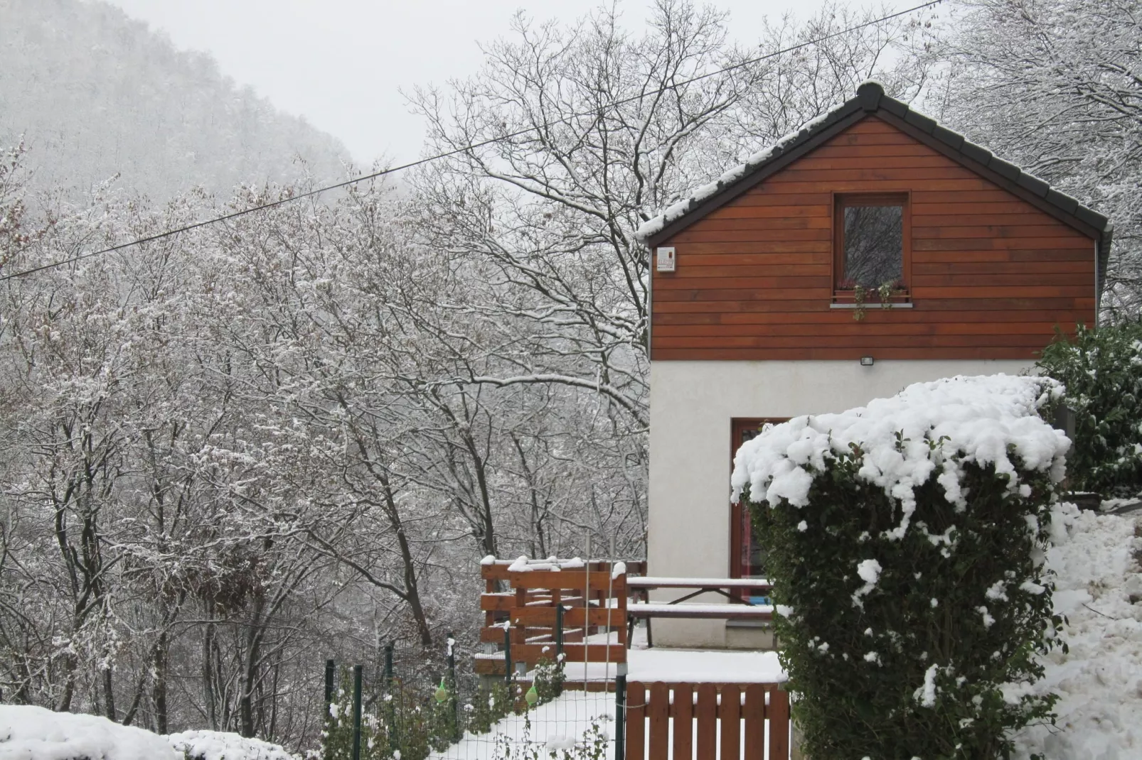Le 41-Exterior winter