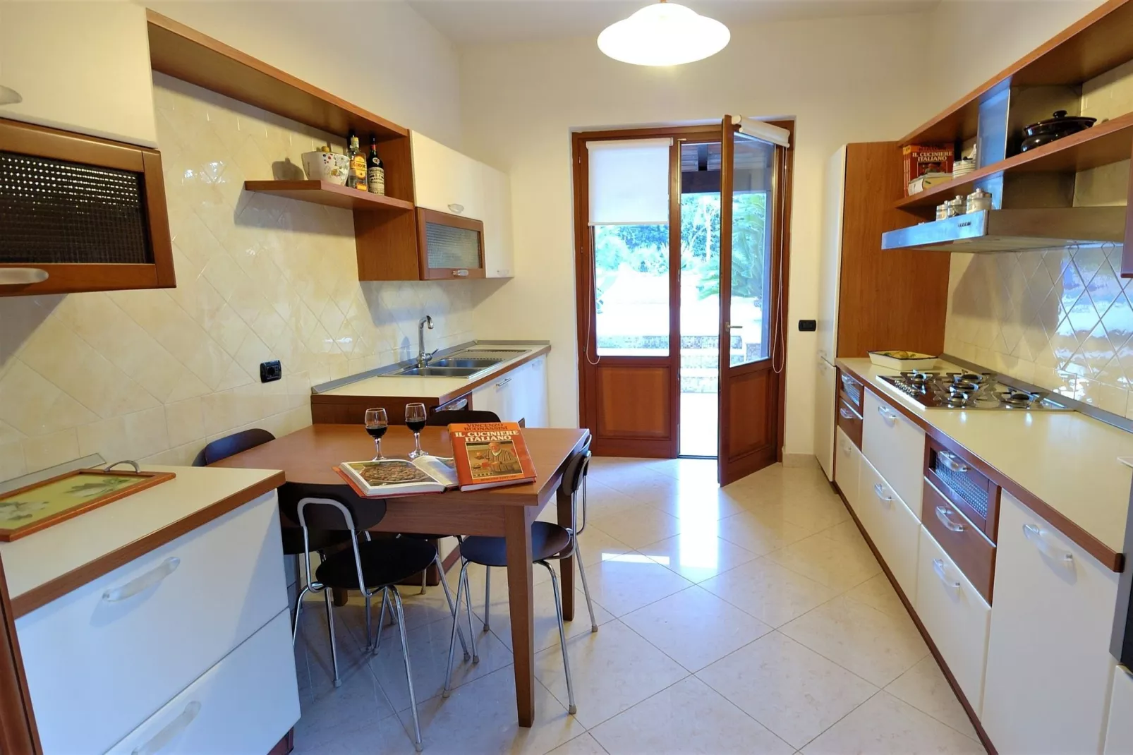 Villa Vittoria-Kitchen