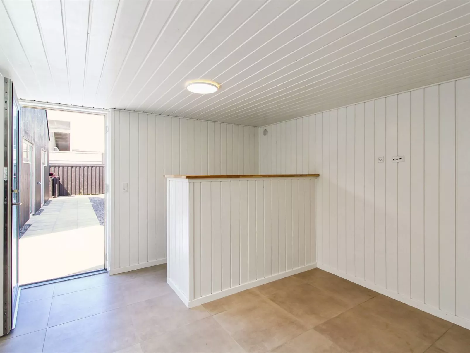 "Straale" - 50m from the sea-Drinnen