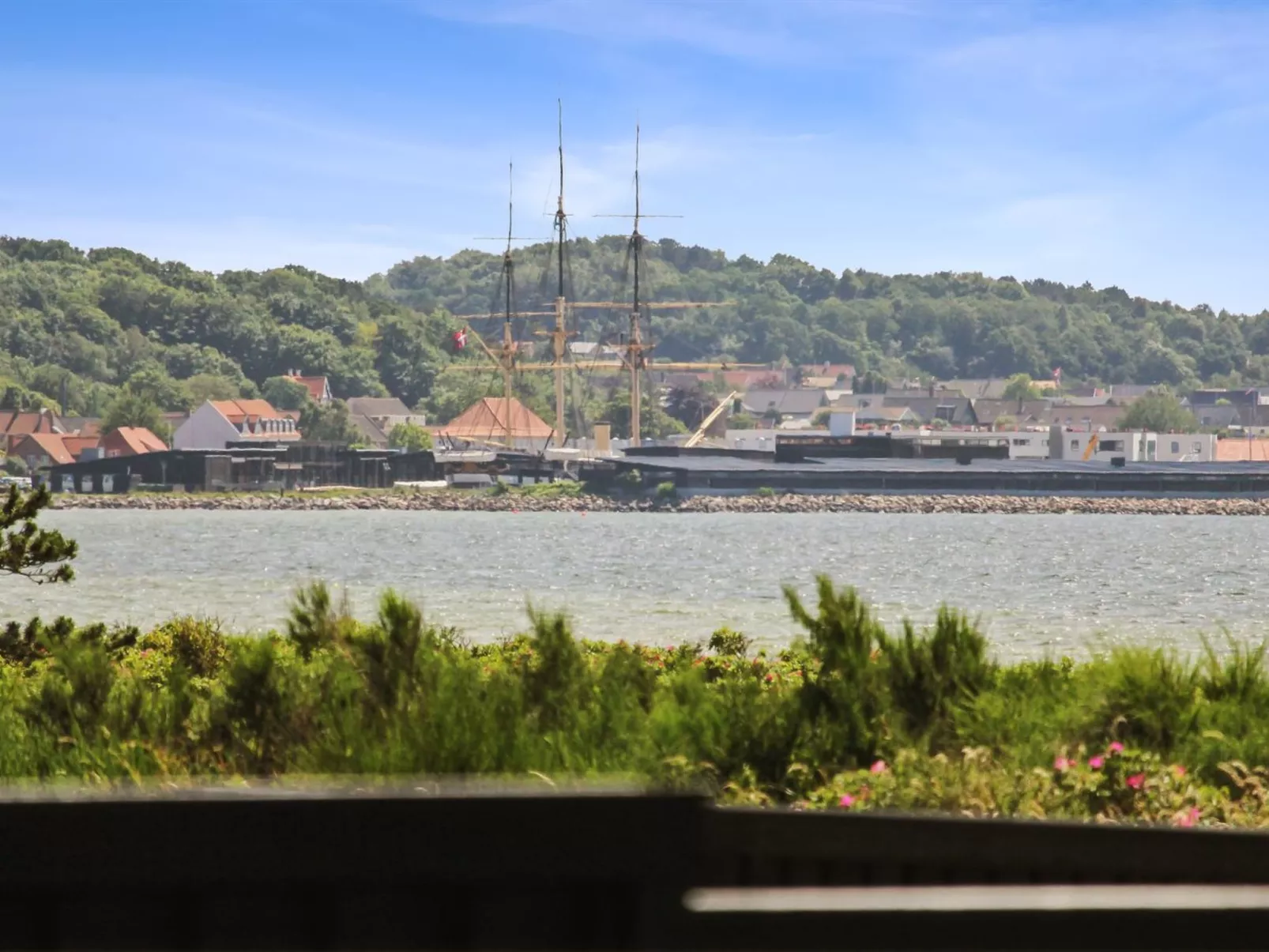 "Straale" - 50m from the sea-Drinnen