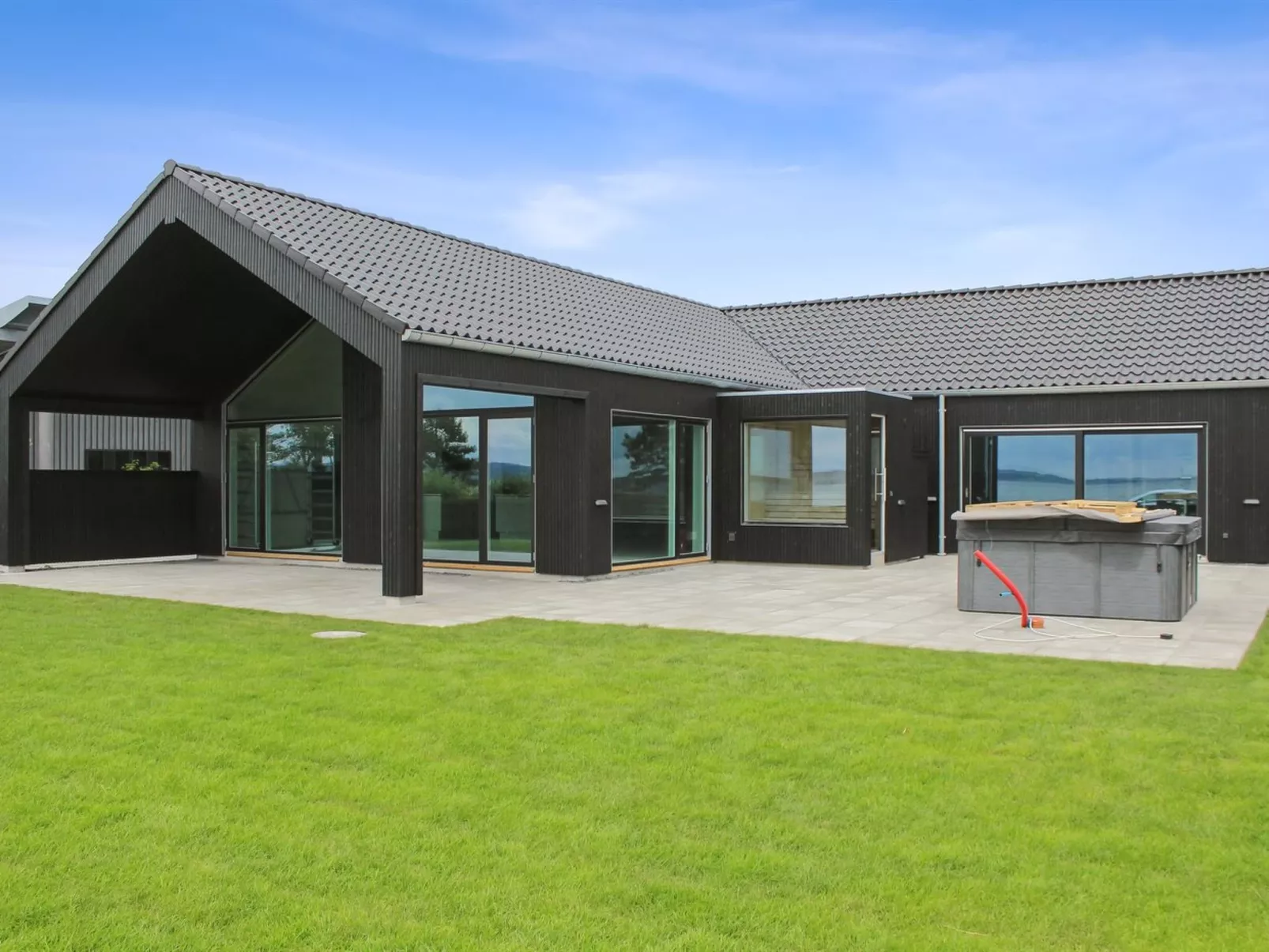 "Straale" - 50m from the sea-Drinnen