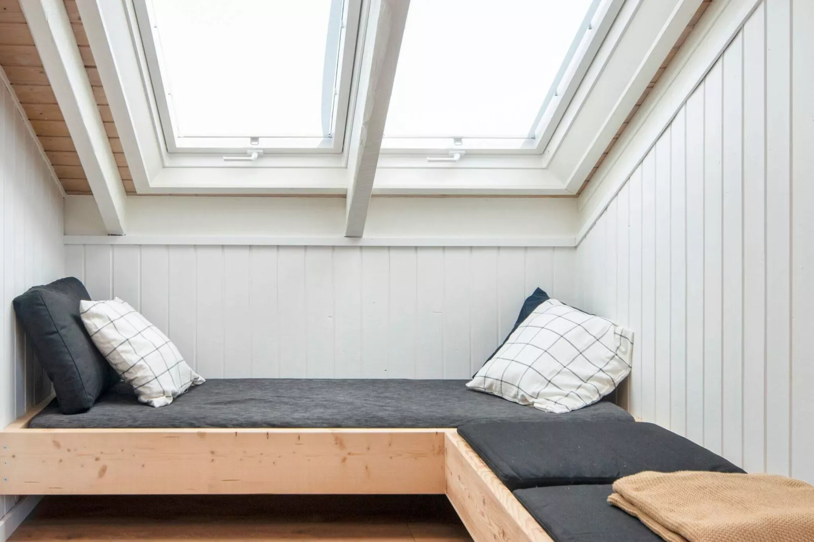 4 person holiday home in Hvide Sande-Indoor